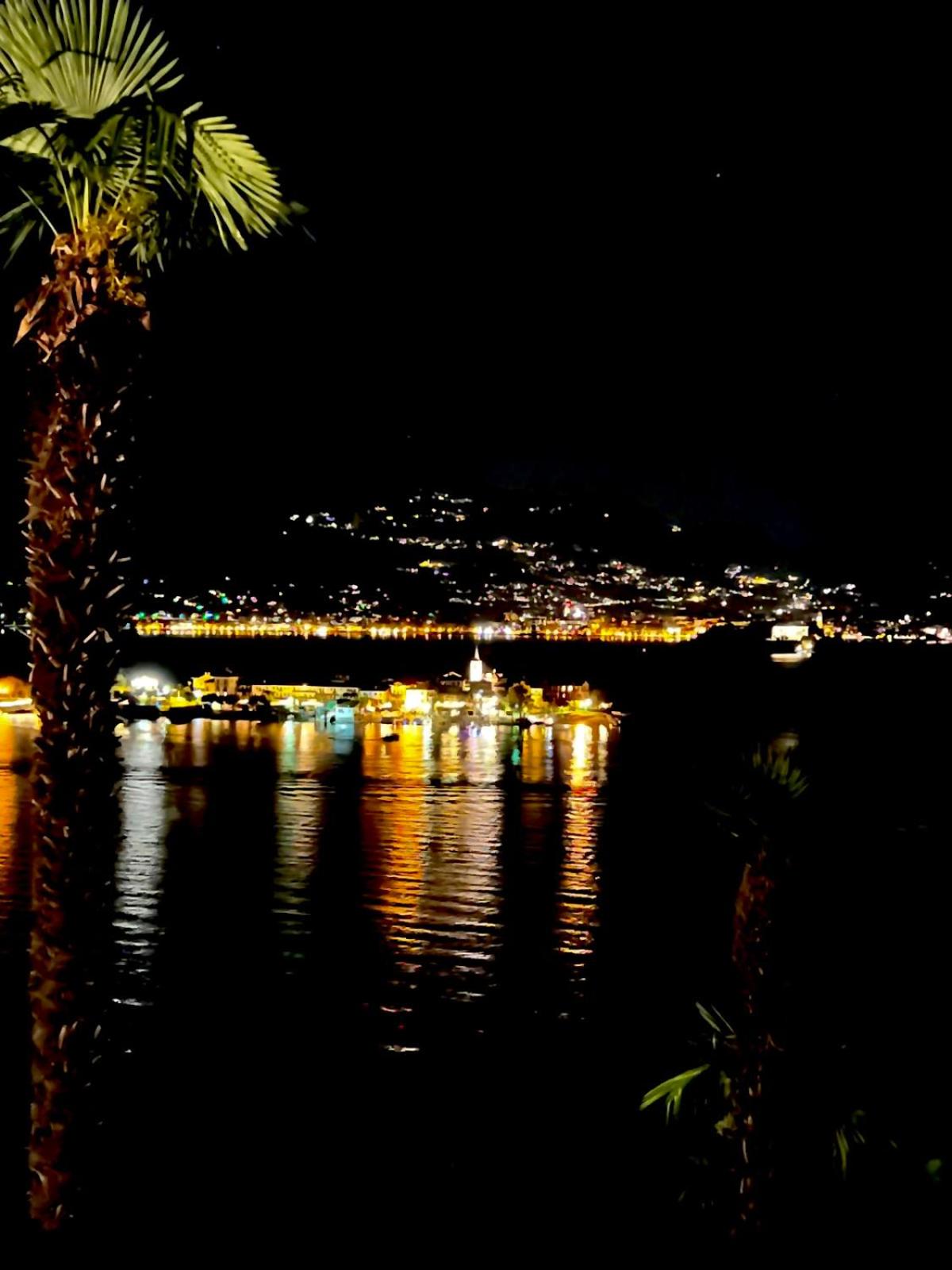 Appartamento vista Lago, giardino spiaggia a Stresa vista Isole Borromee e Golfo Borromeo - STRESAFLAT