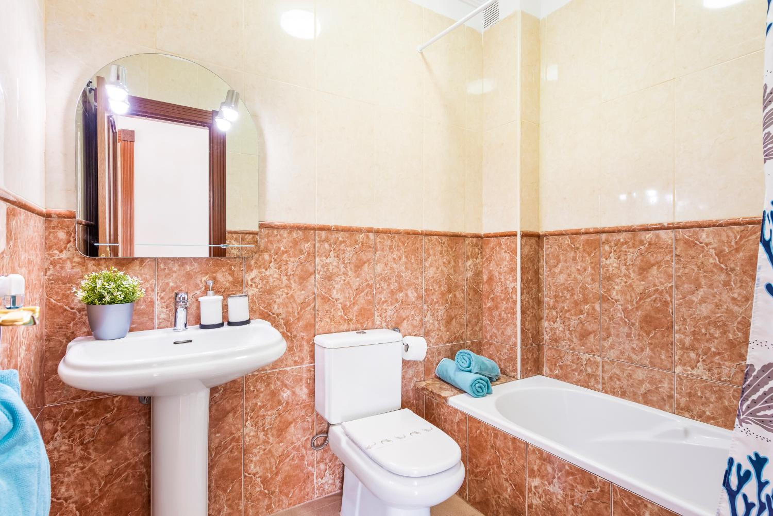VILLA MELYNA Private Heated Pool
