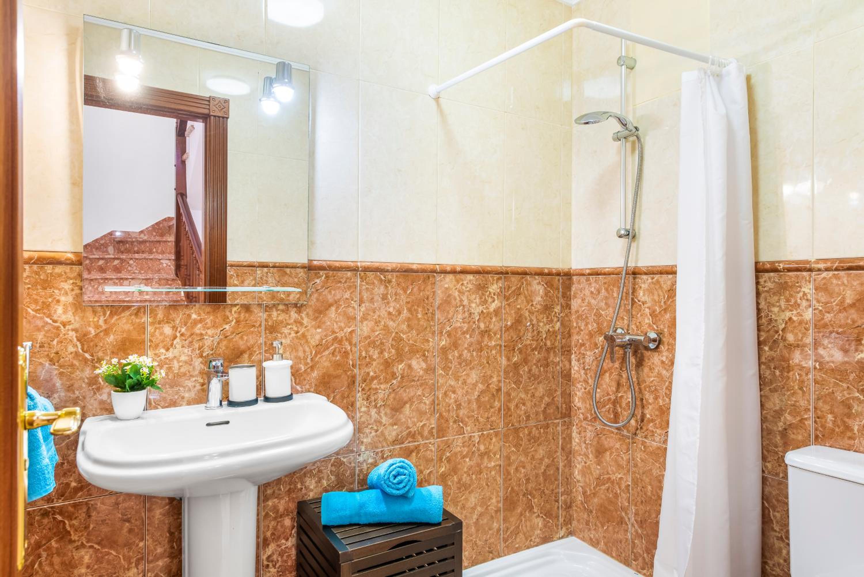 VILLA MELYNA Private Heated Pool