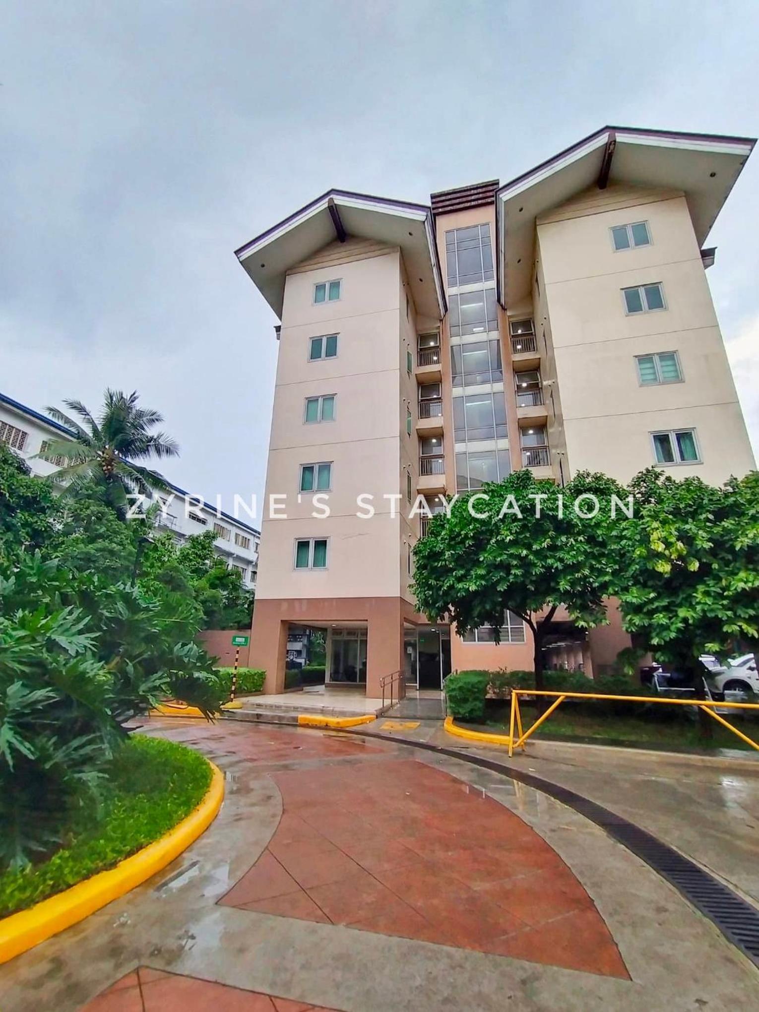 The Rochester - Flat in Pasig near BGC view 4