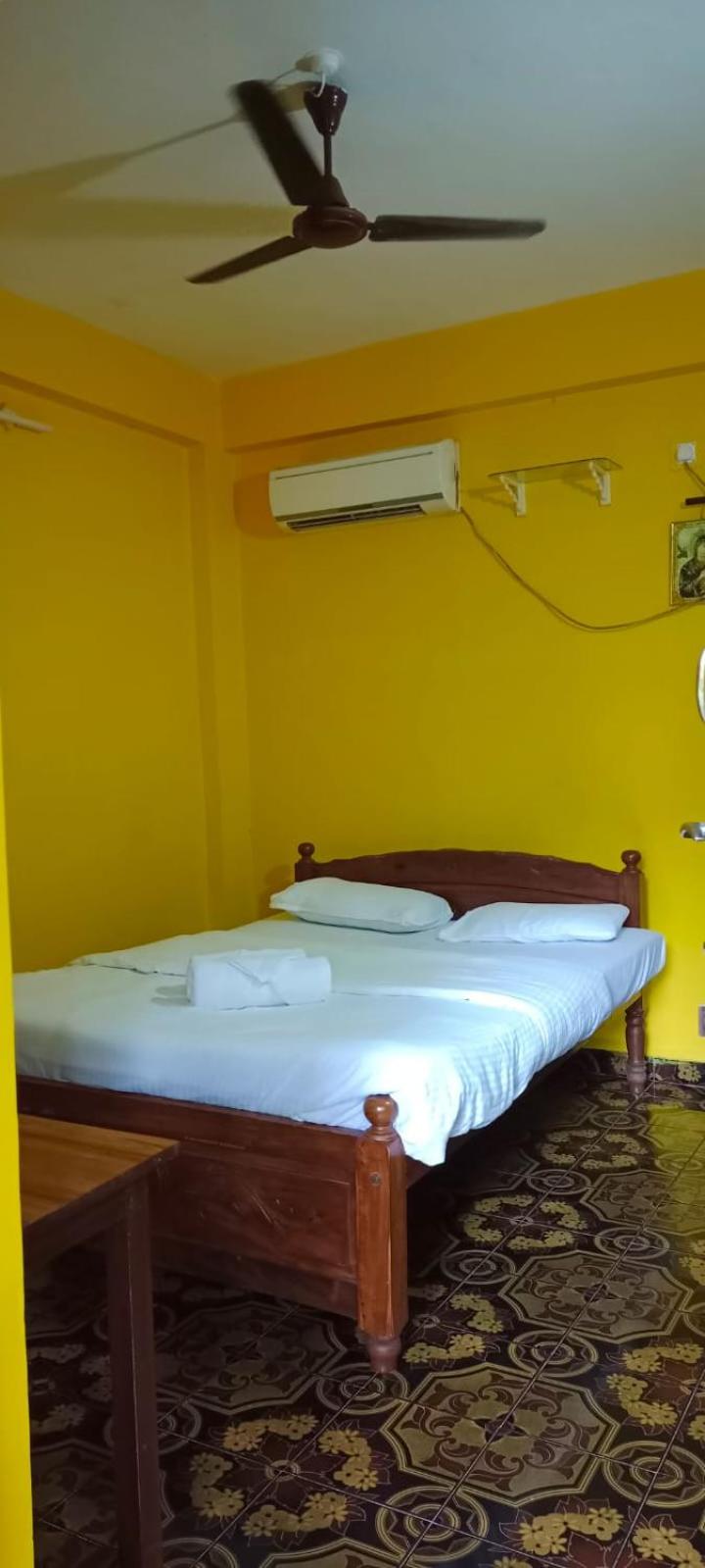 selfia guest house majorda