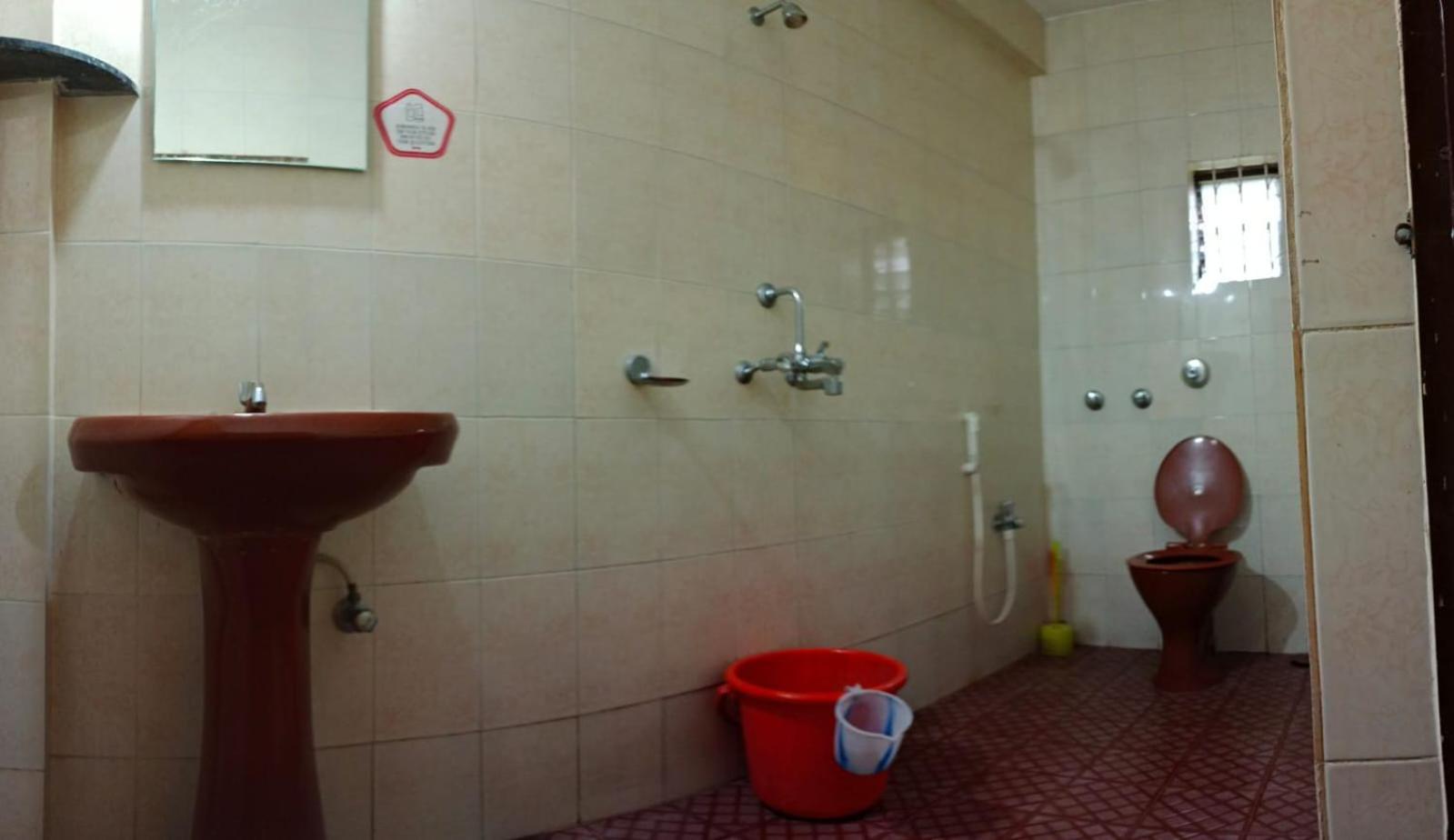 selfia guest house majorda
