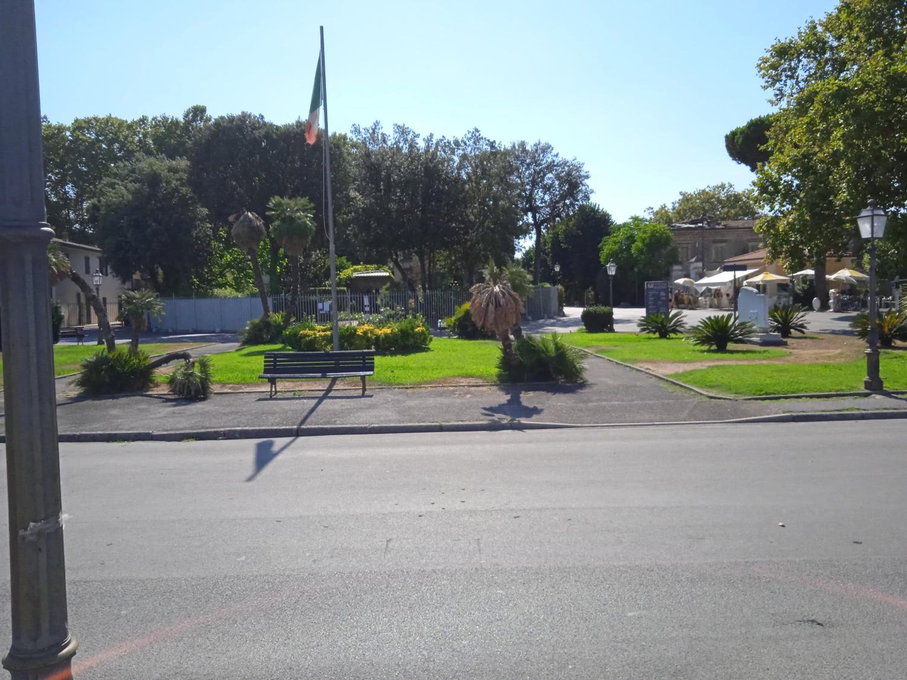 Mobile home Comfort Viareggio - Including airco -Camping Paradiso- R028 view 3