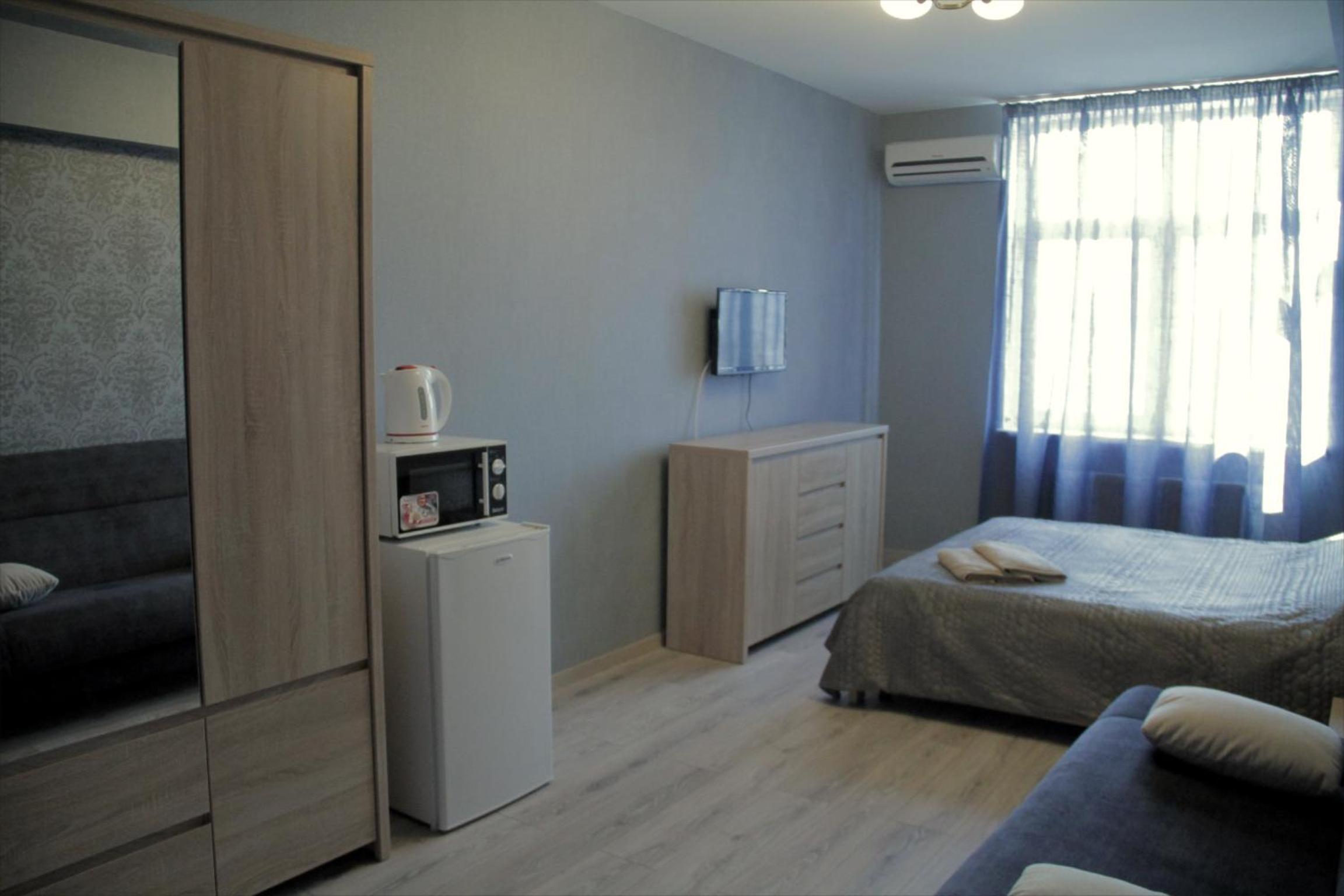 Solo Apartment Dragomanova view 4