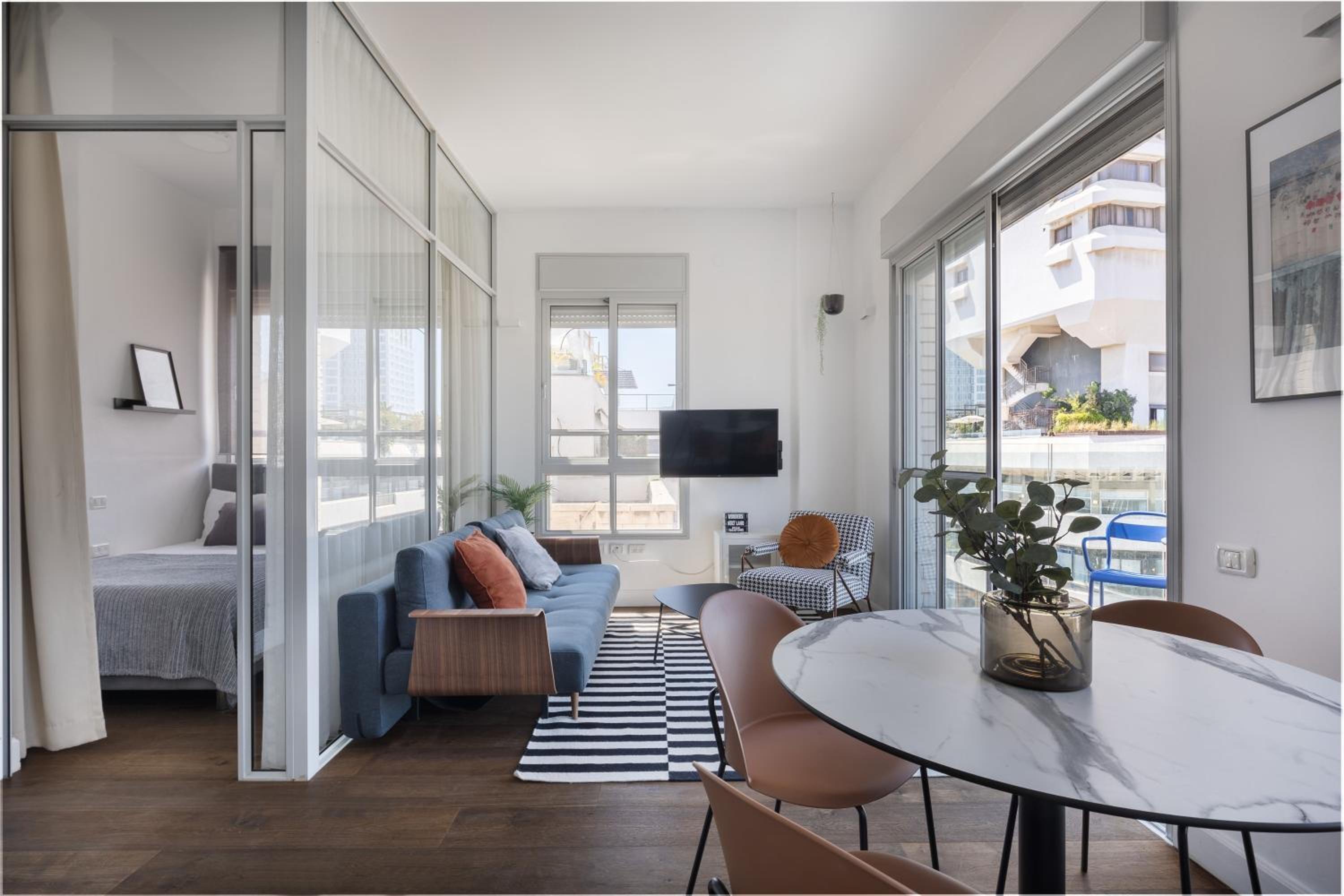 Bauhaus Boutique by TLV2RENT