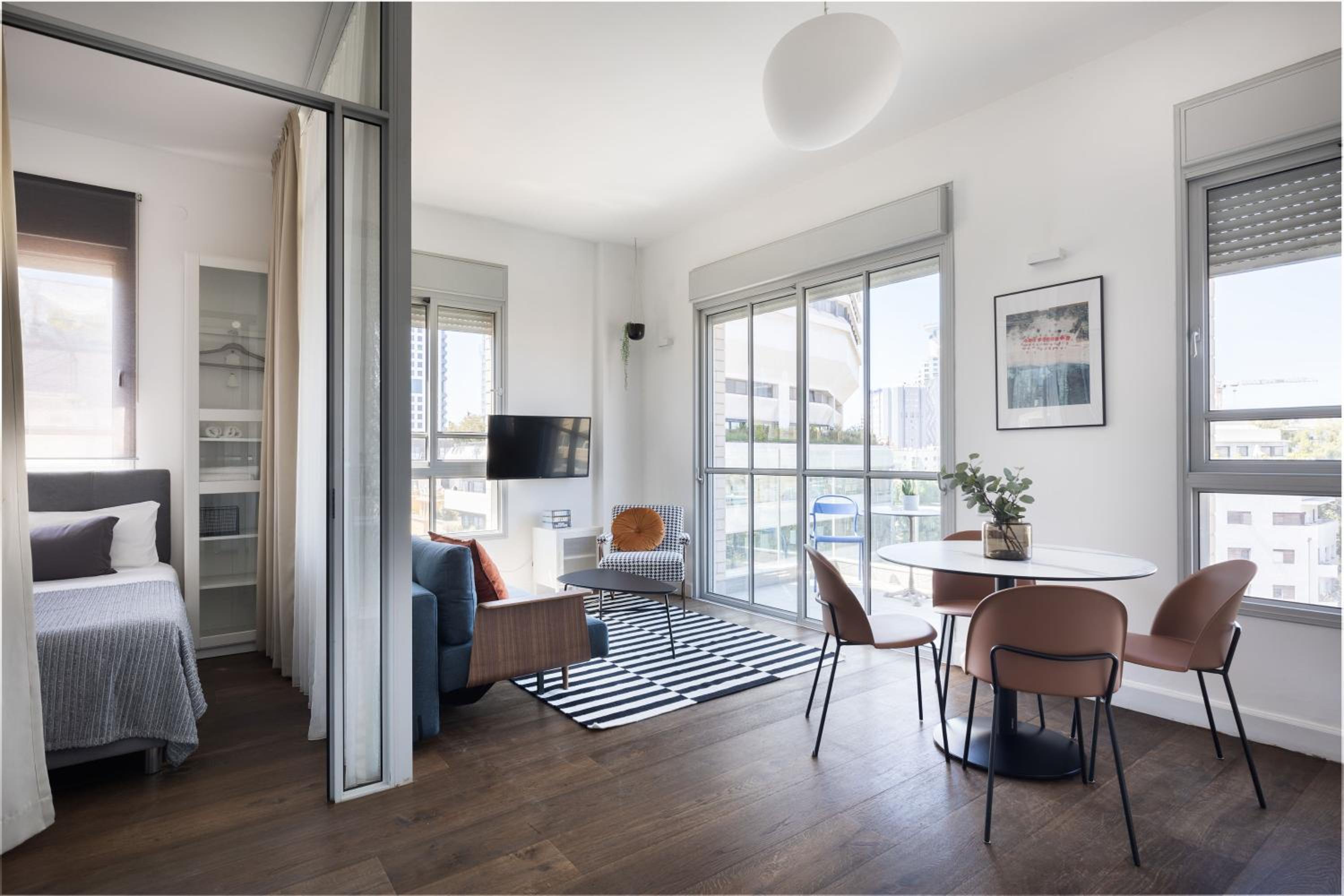 Bauhaus Boutique by TLV2RENT