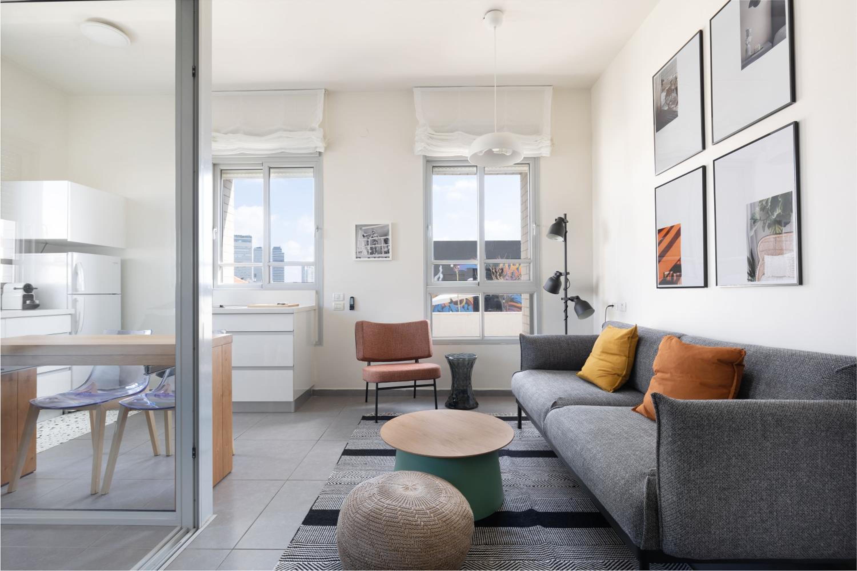 Bauhaus Boutique by TLV2RENT