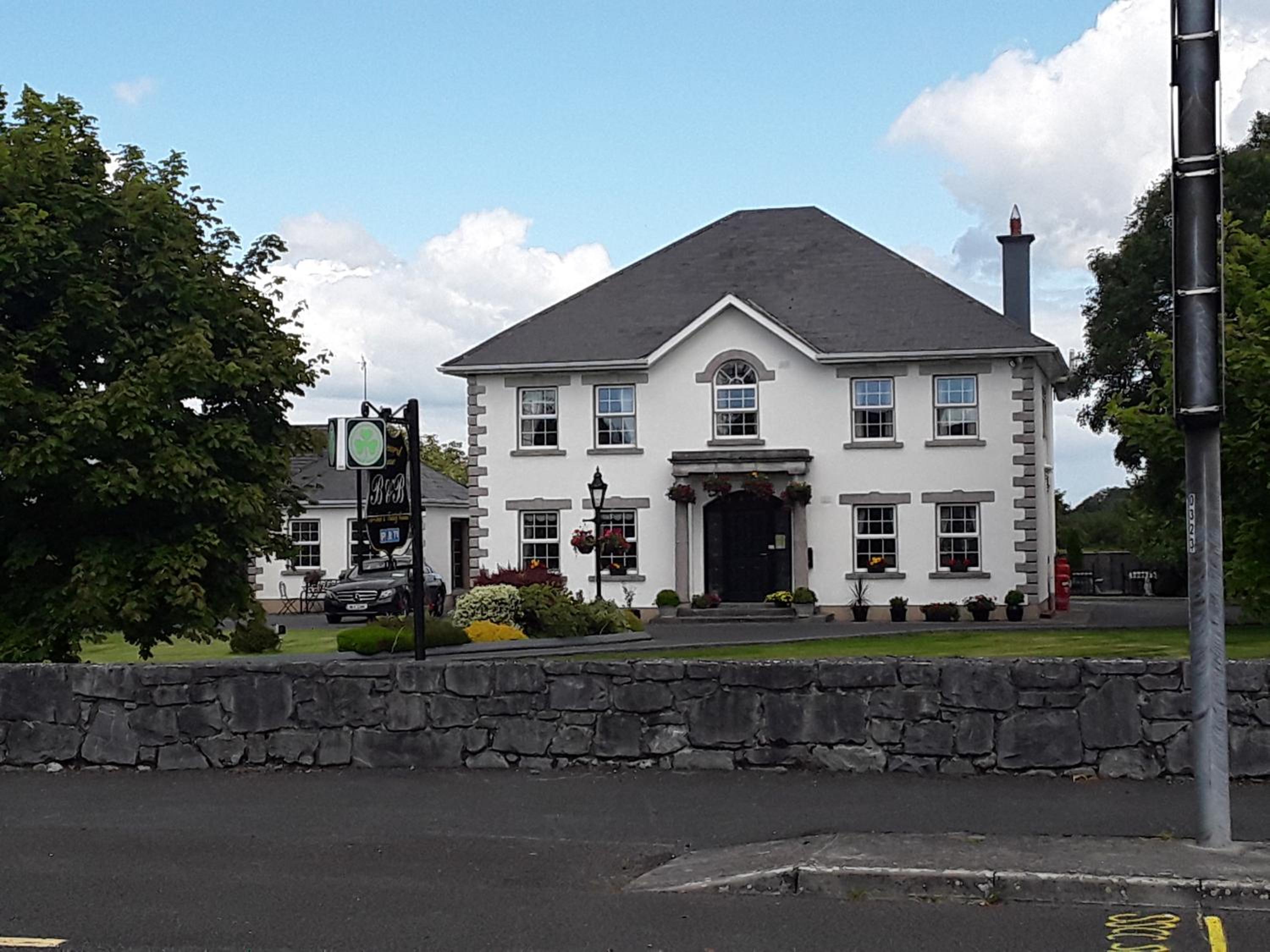 Doonard Manor B&B view 3