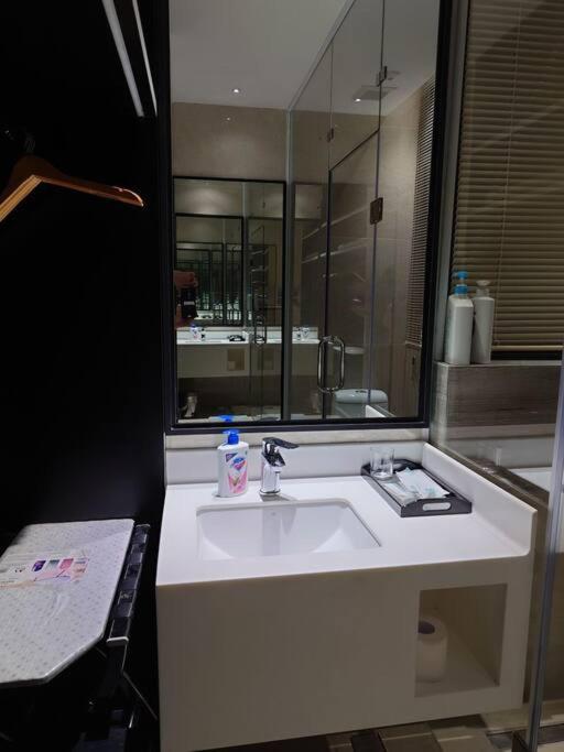 The Rixx Premium Apartment (gym/pool/security)