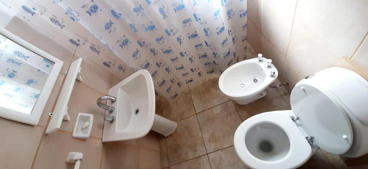 CASA PARA 4-6 PERSONAS 2 dorm A POCAS CUADRAS DEL CENTRO DE BARILOCHE