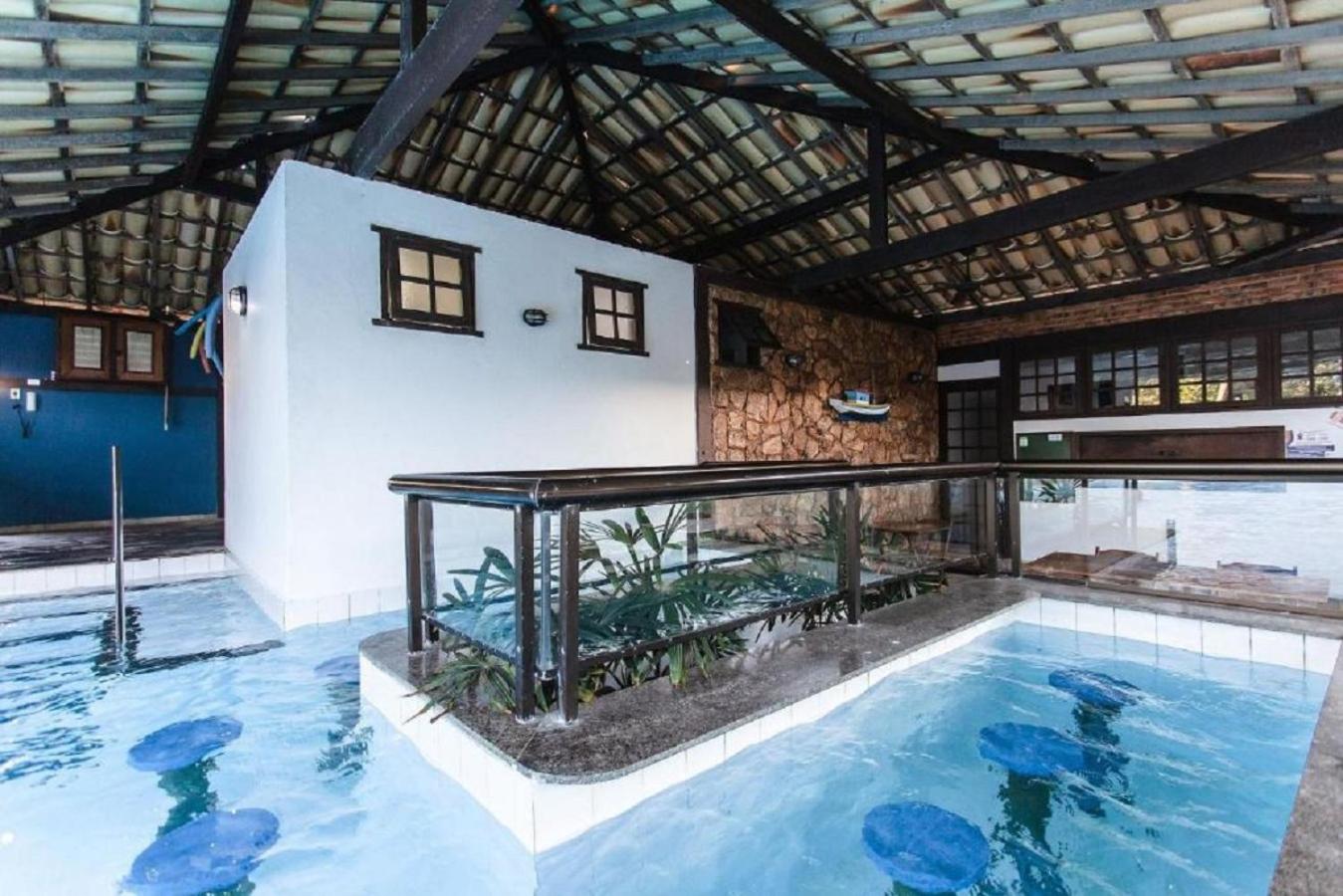 LINDA CASA CONDOMÍNIO EM BÚZIOS