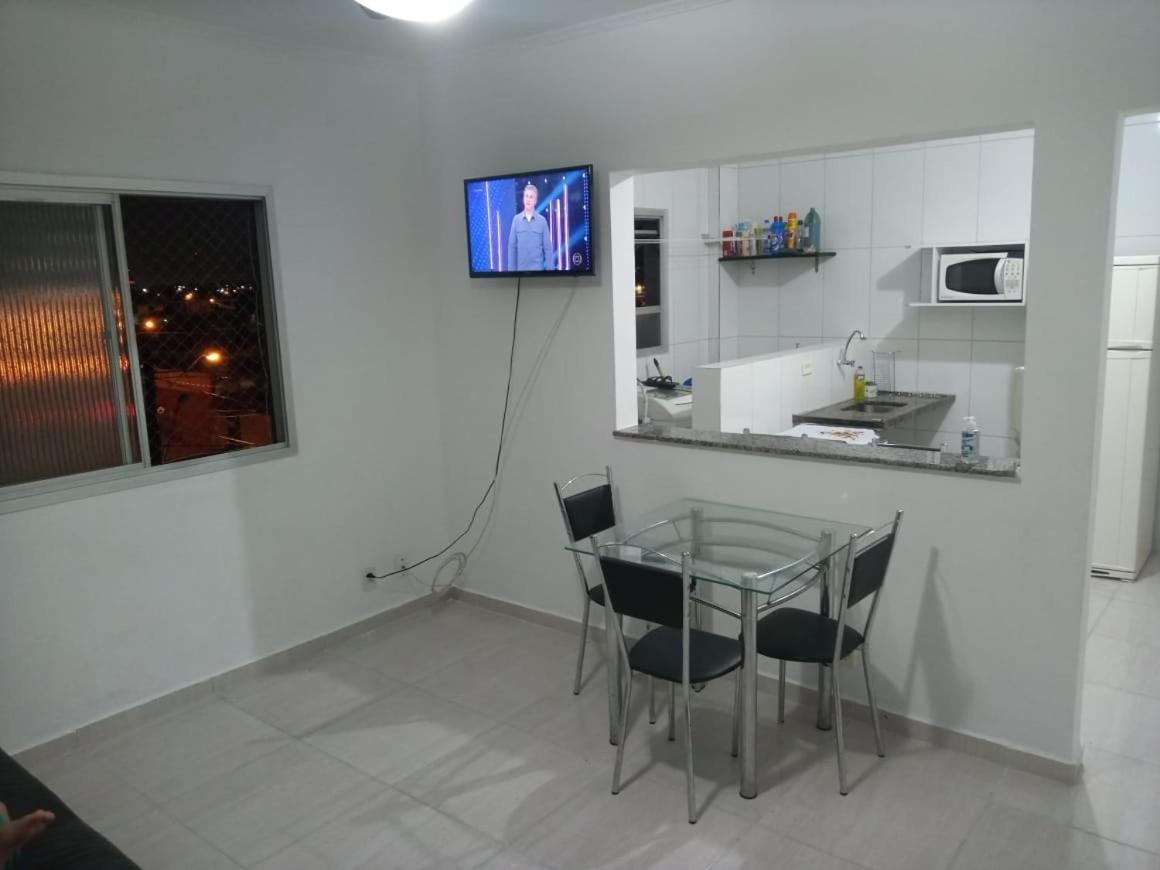 Apartamento Boqueirão praia grande