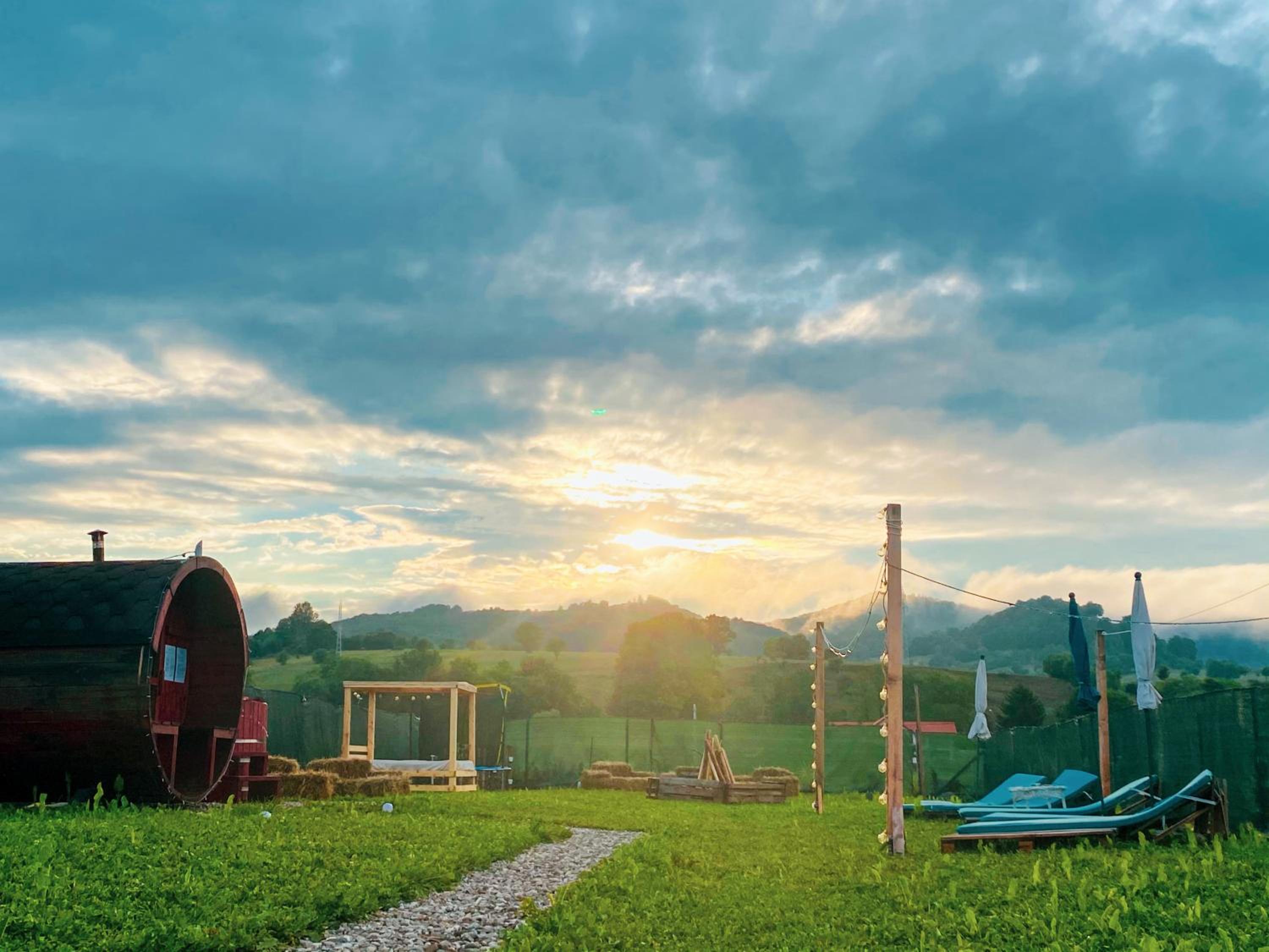 Glamping Iurte Mongole Spiritul Zimbrului
