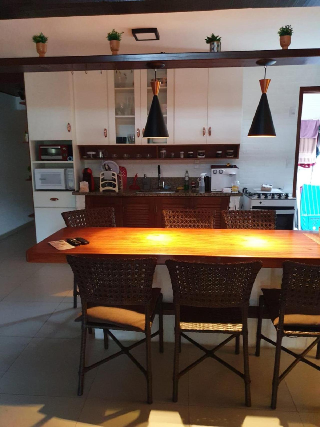 LINDA CASA CONDOMÍNIO EM BÚZIOS