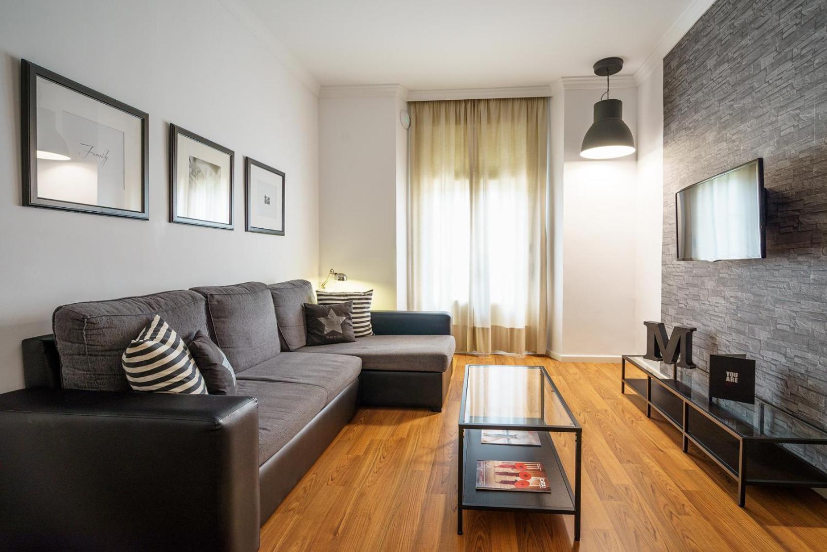 Minimal Rooms by ELE Apartments