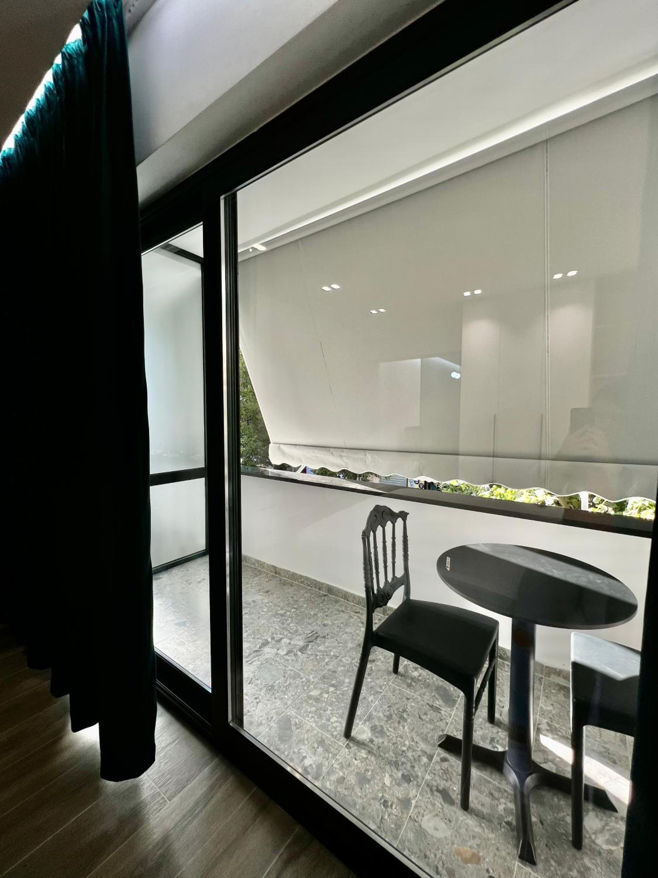 Deluxe apartment bllok