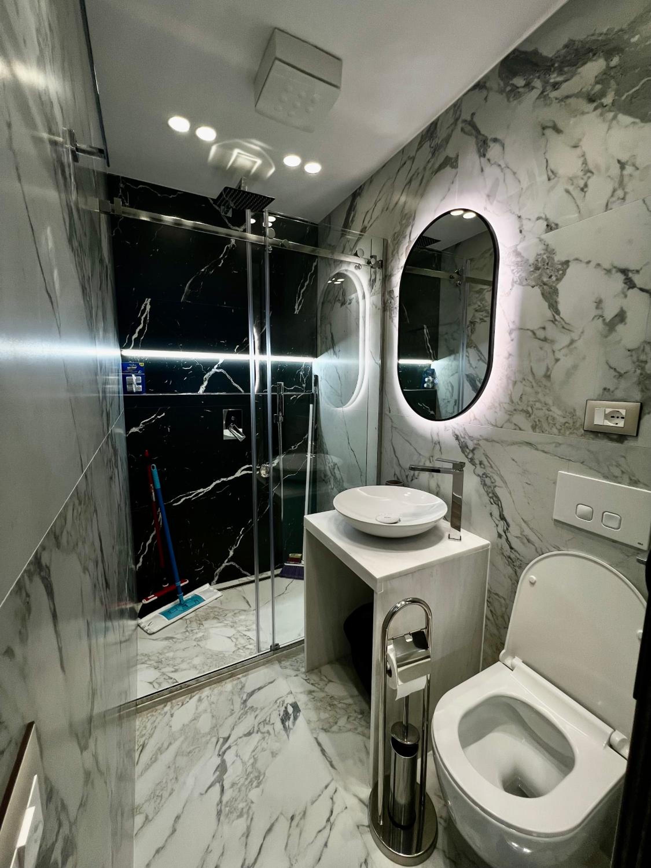 Deluxe apartment bllok