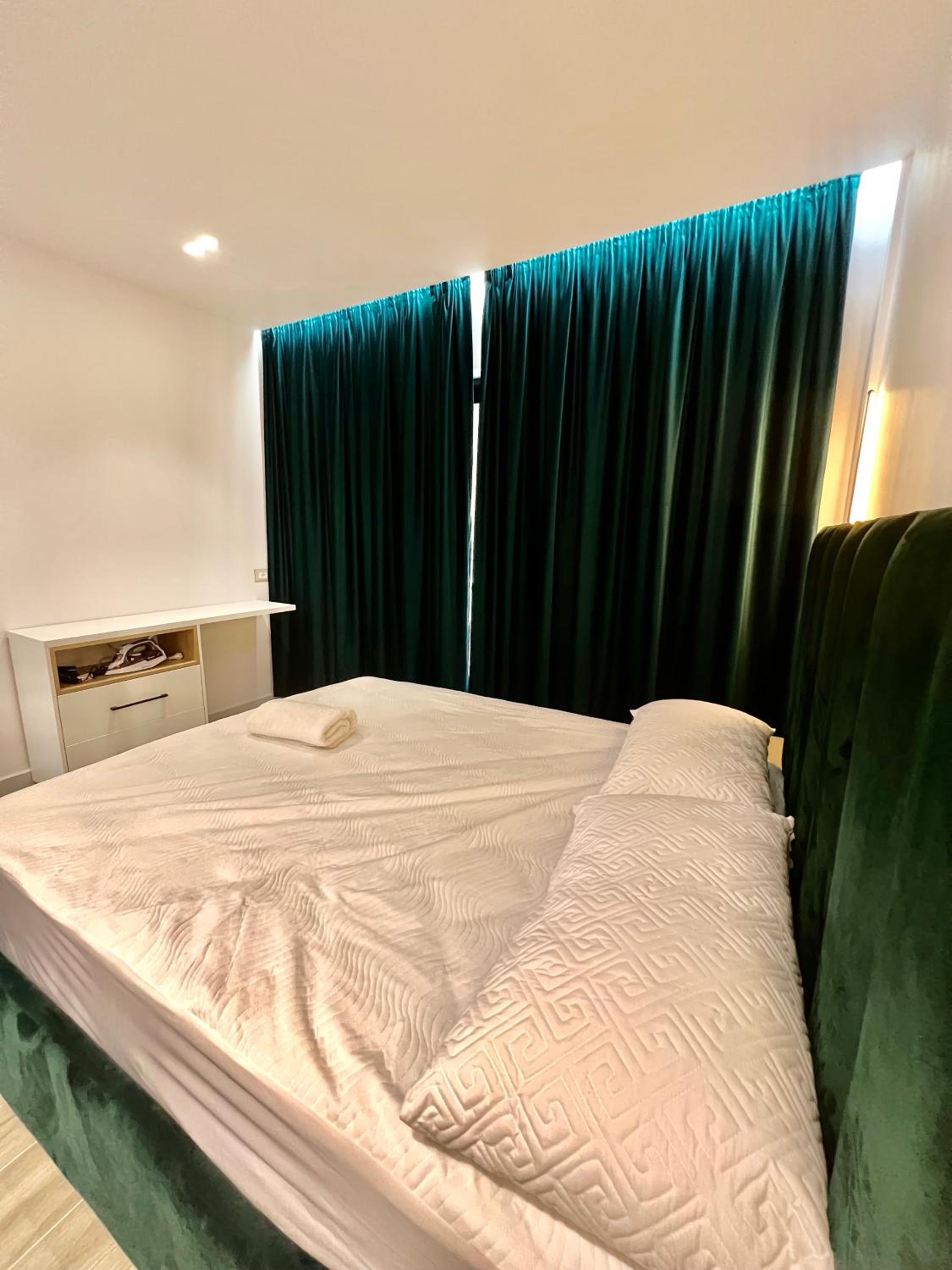 Deluxe apartment bllok
