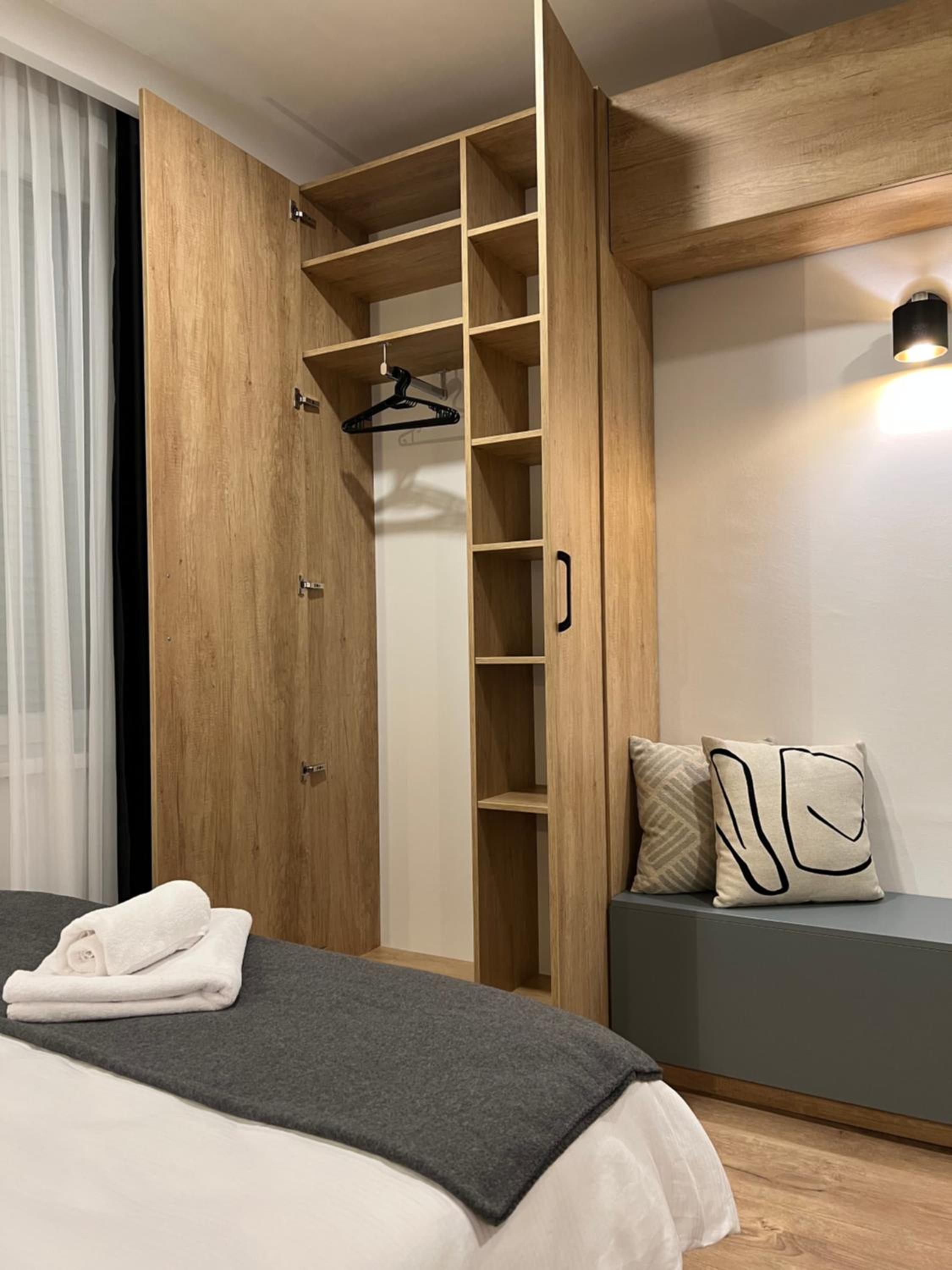 SH Studio Apartments Sarajevo - Green
