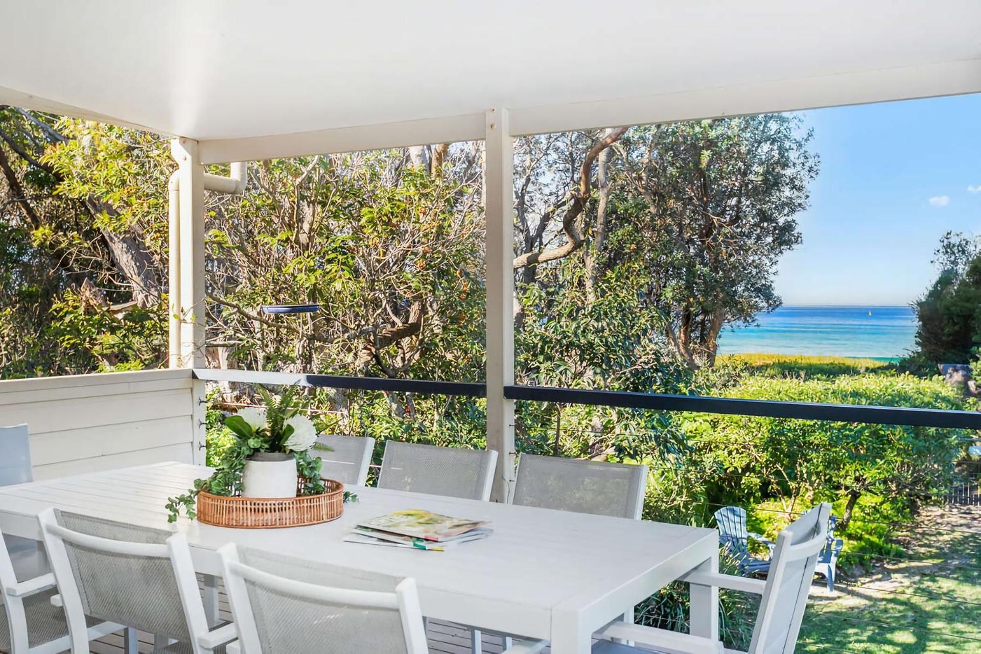 Beachfront Bliss on Mollymook Beach