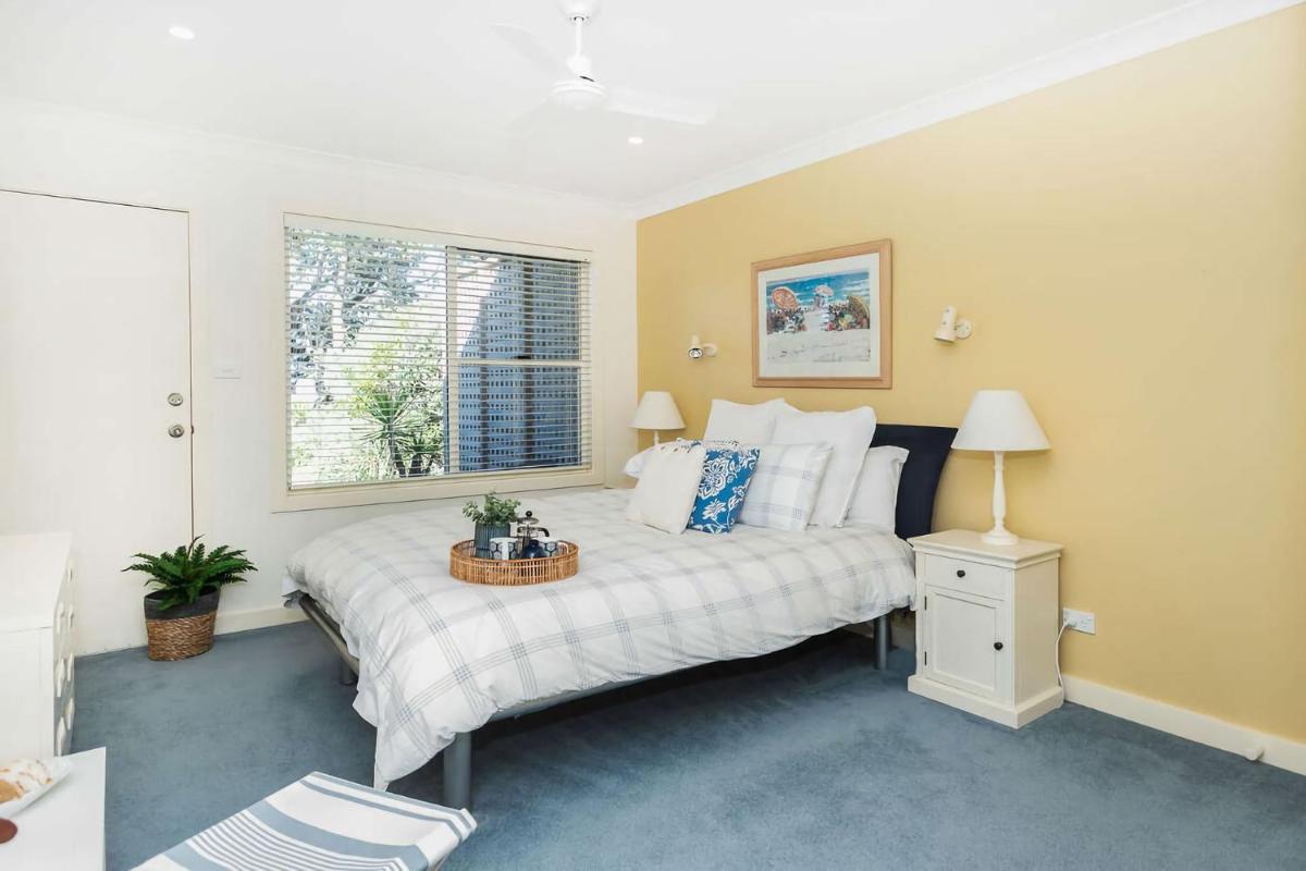 Beachfront Bliss on Mollymook Beach