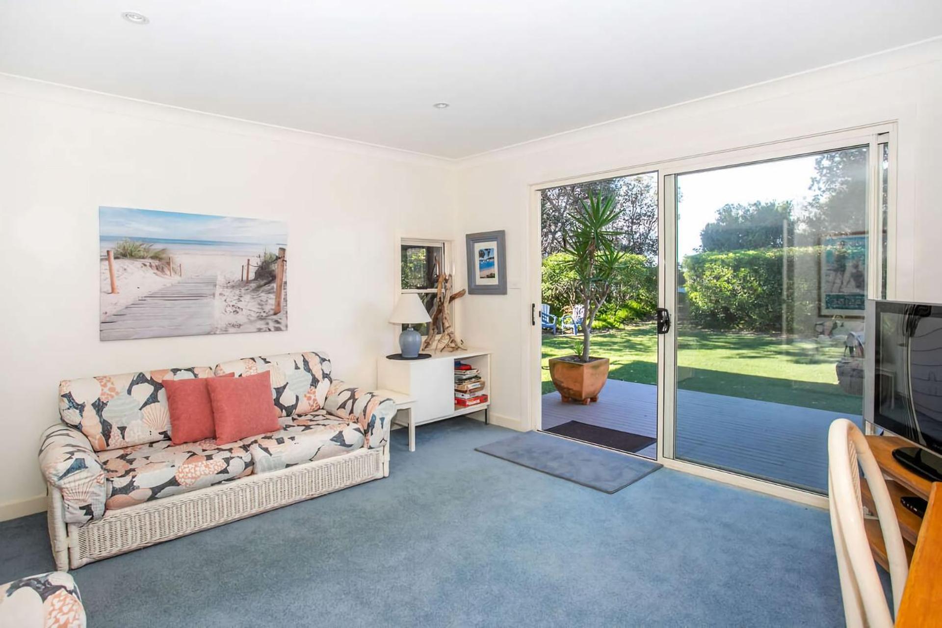 Beachfront Bliss on Mollymook Beach