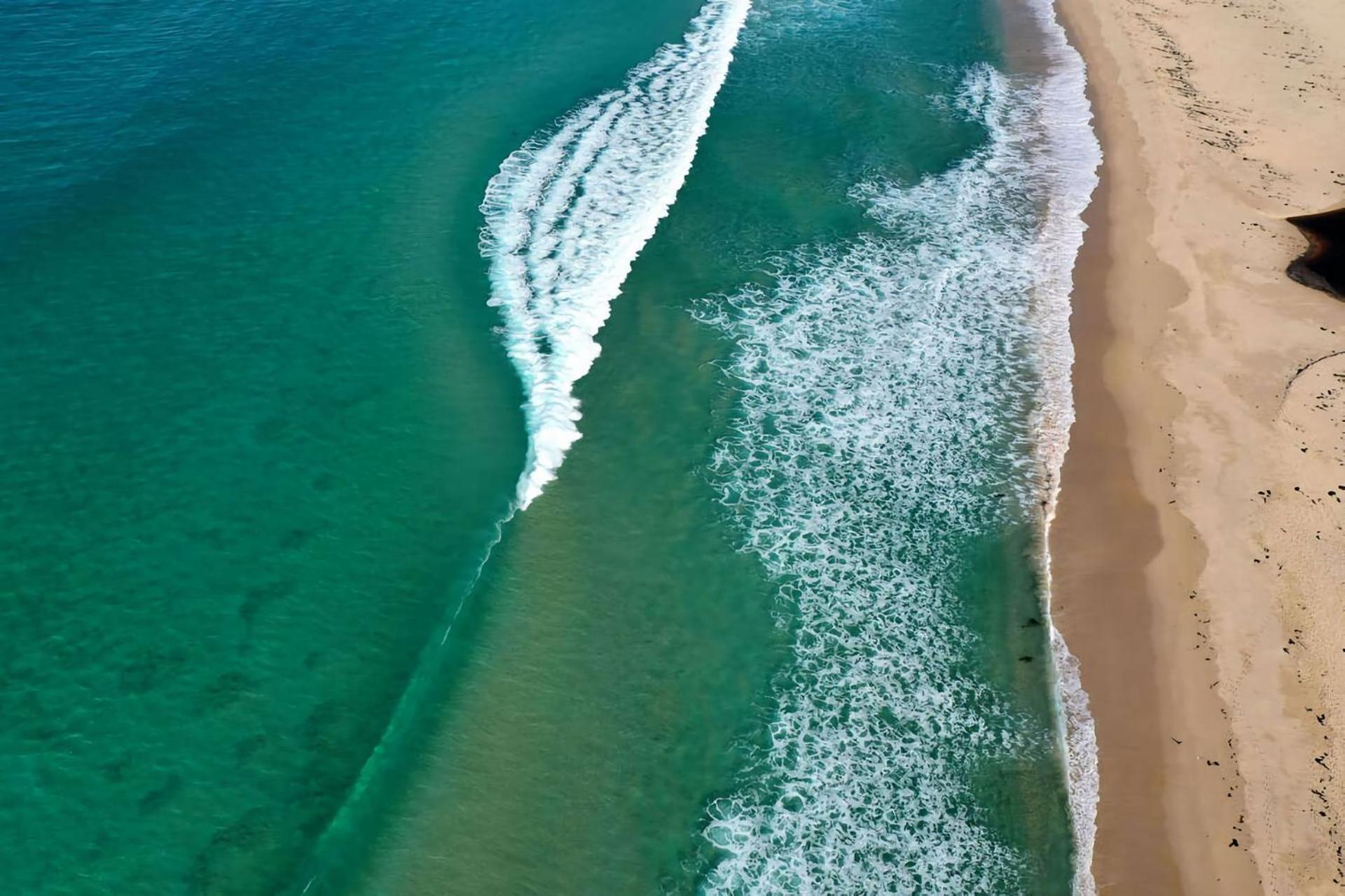 Beachfront Bliss on Mollymook Beach