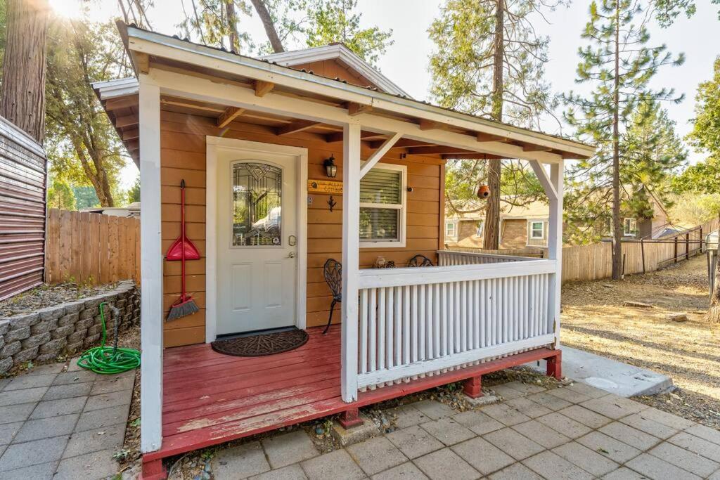Acorn Cottage - Hidden gem in green heaven, getaway to Bass Lake & Yosemite view 3