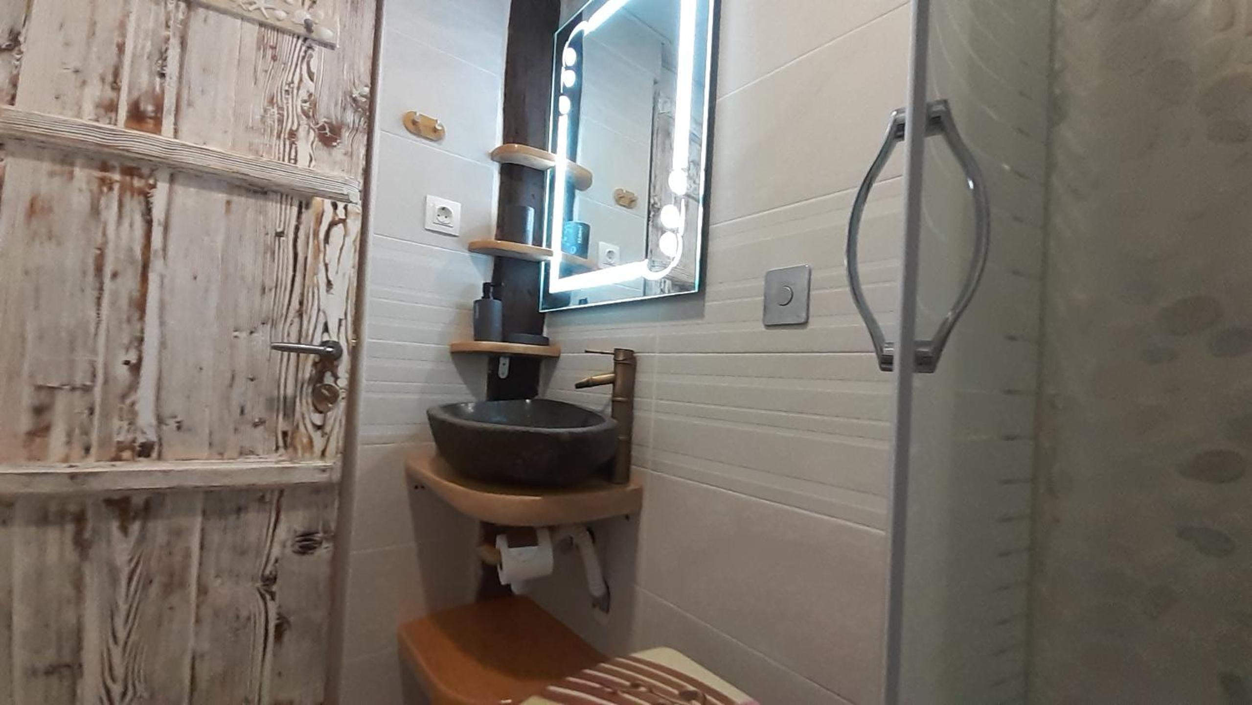 Relax Holistic House
