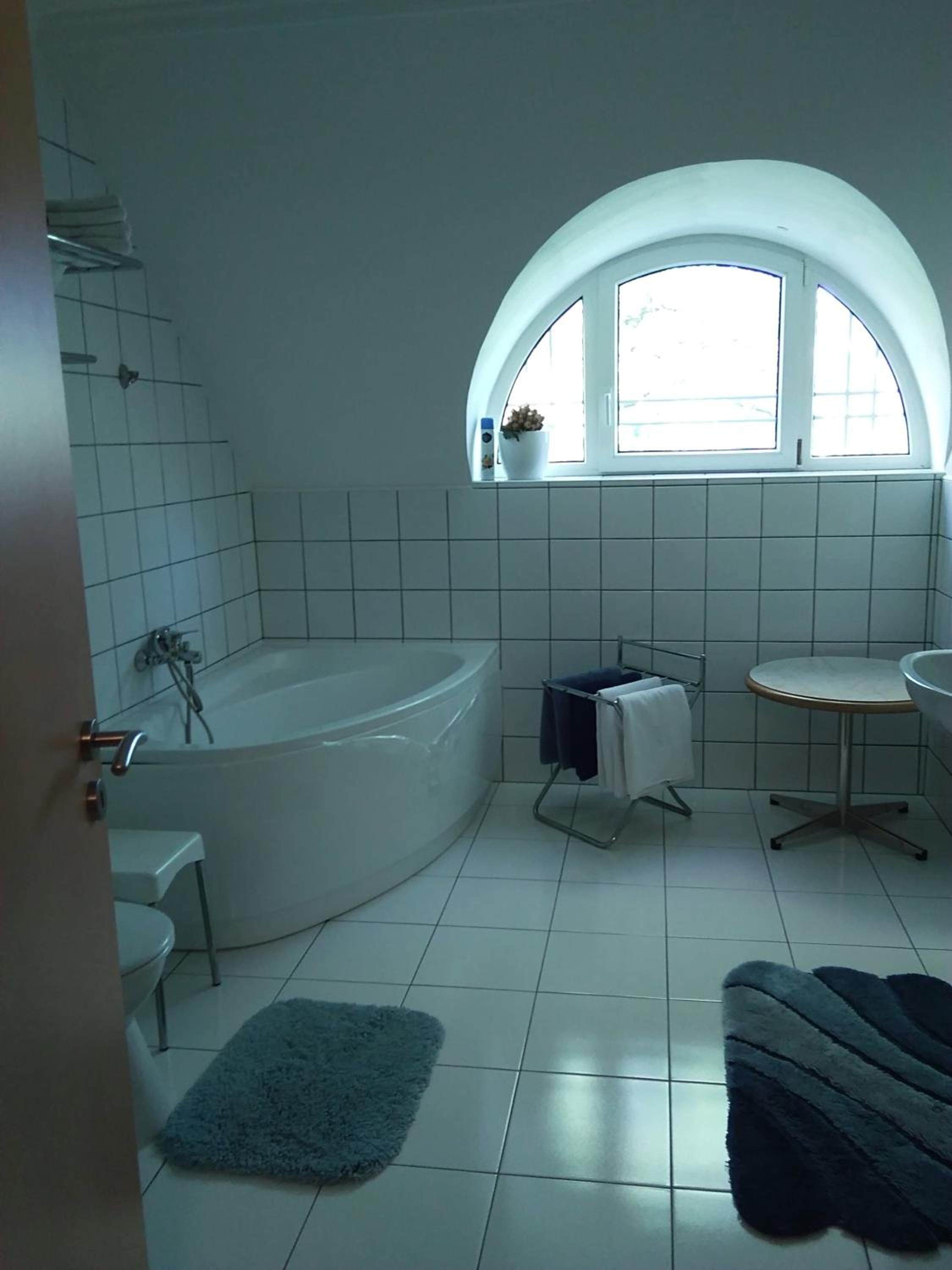 Photo 34