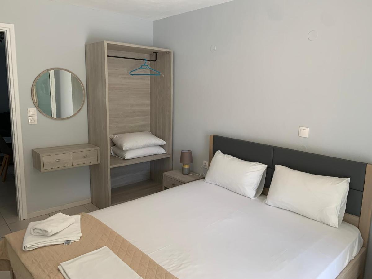 Elia Beach Apartments Vrachos photo 4