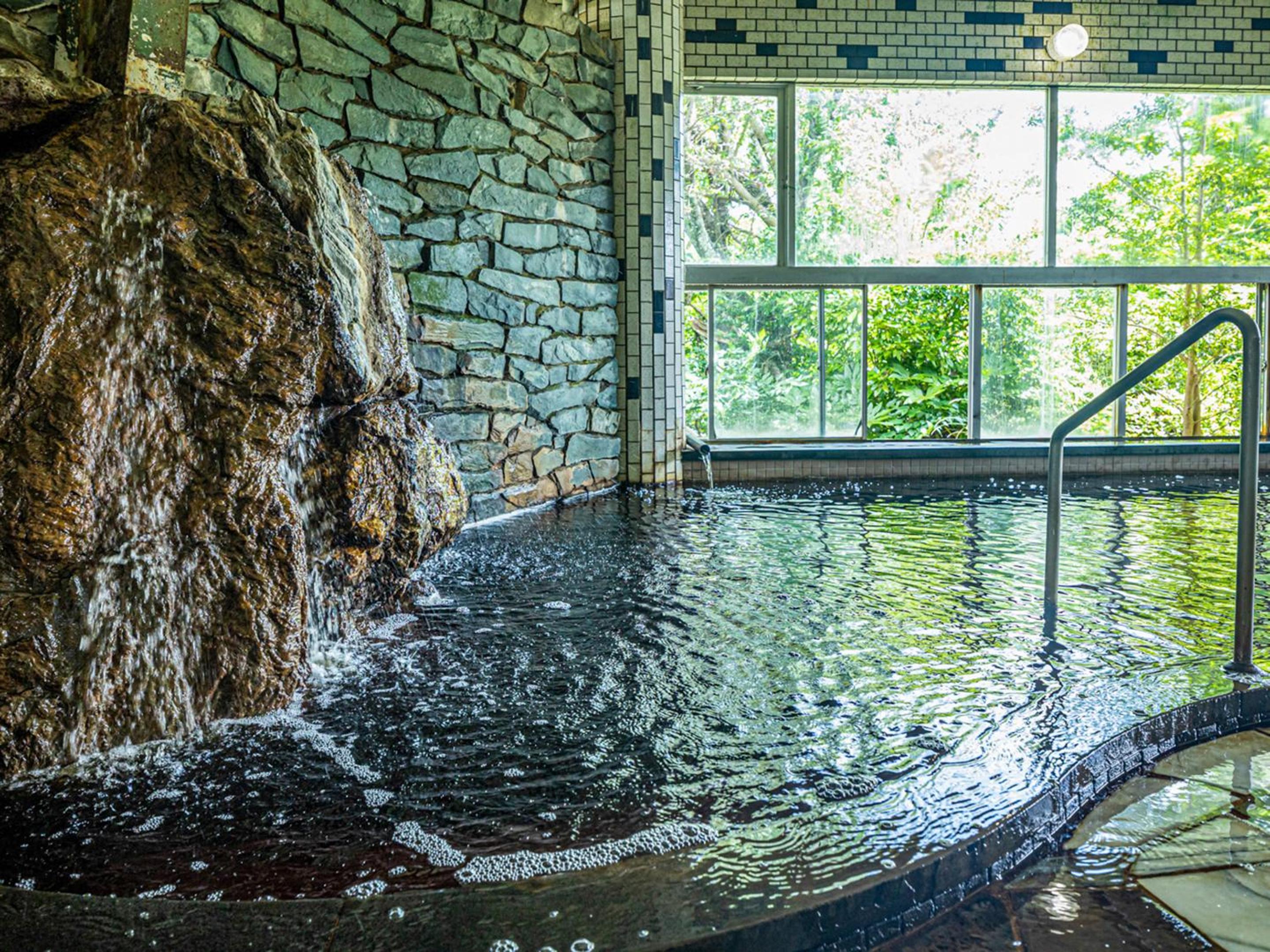 Kameyama Onsen Hotel