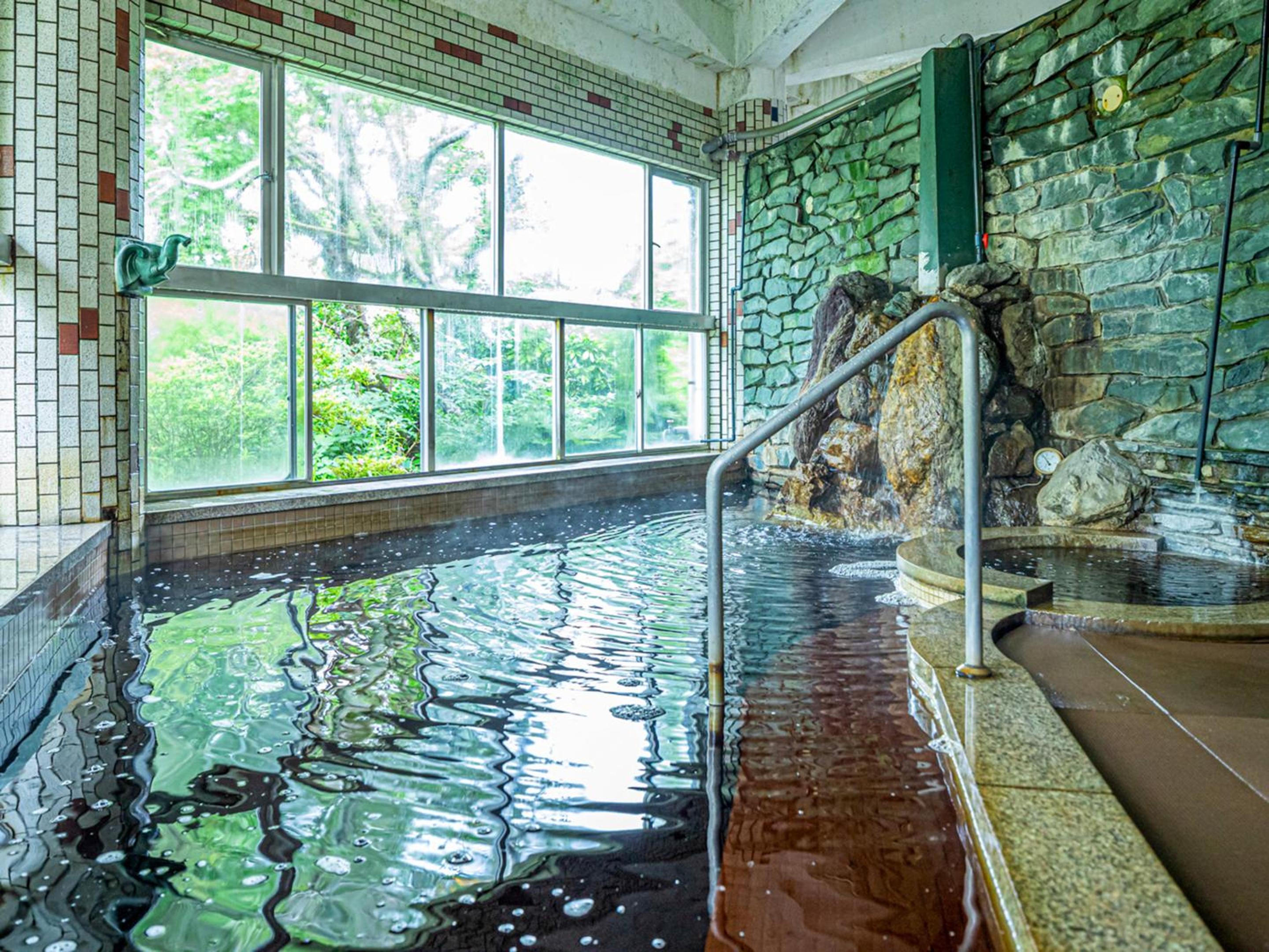 Kameyama Onsen Hotel