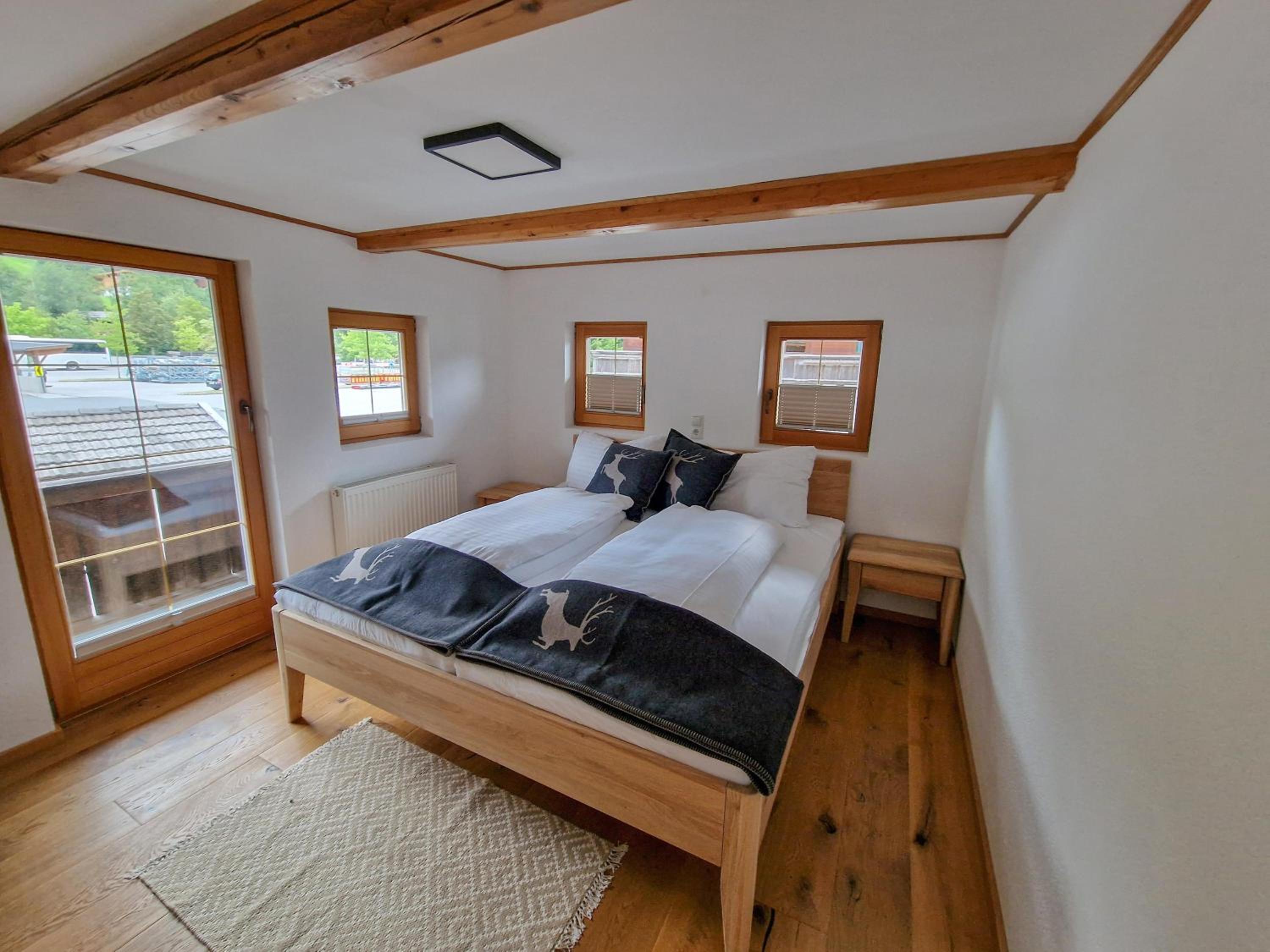 Kast'l Apartments