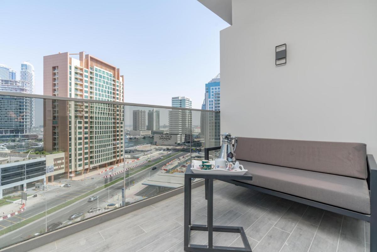 Vacay Lettings - Lovely Studio with Pool View