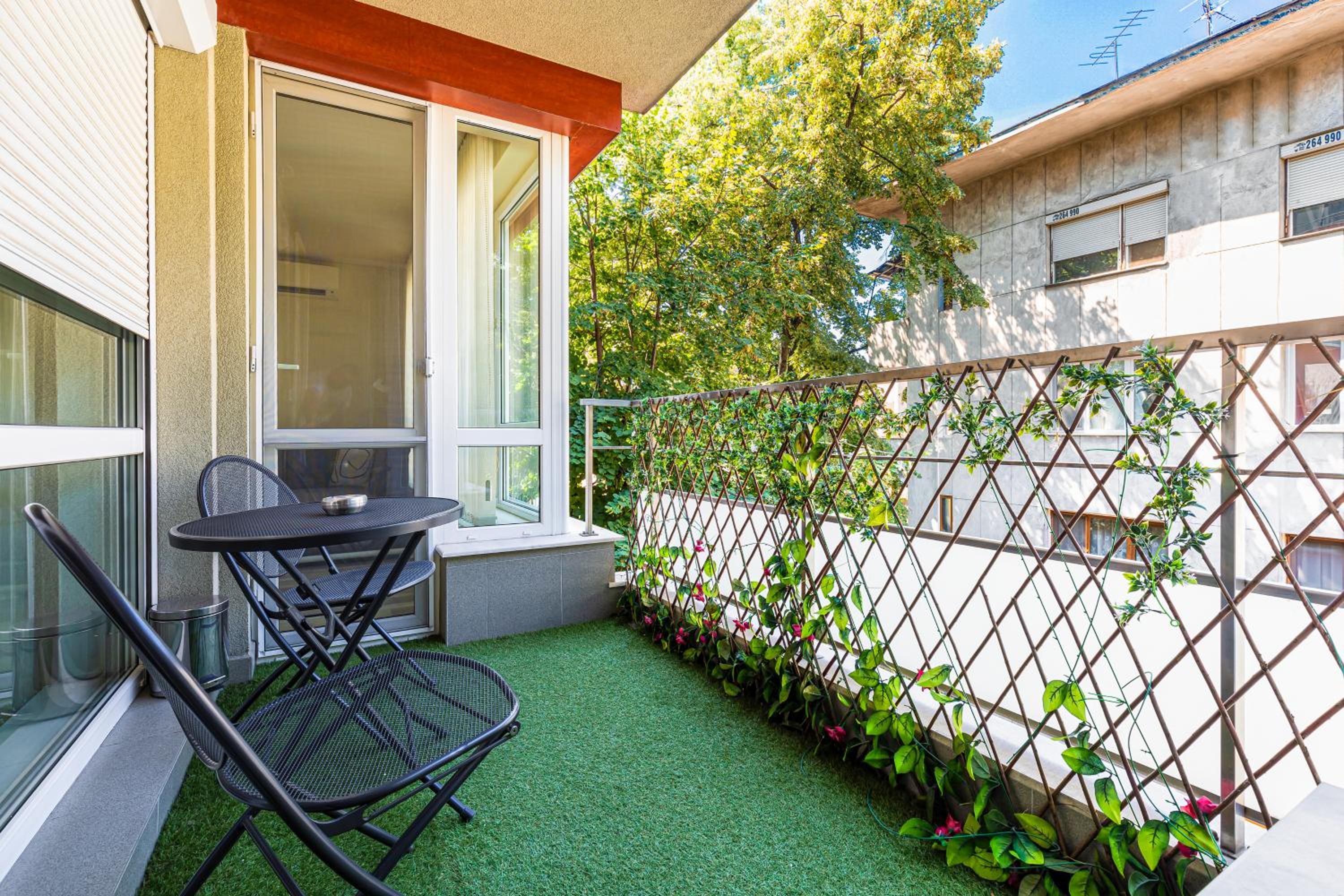 Stylish 2BD Apartment with a Nice Cozy Terrace by Flat Mаnager view 5