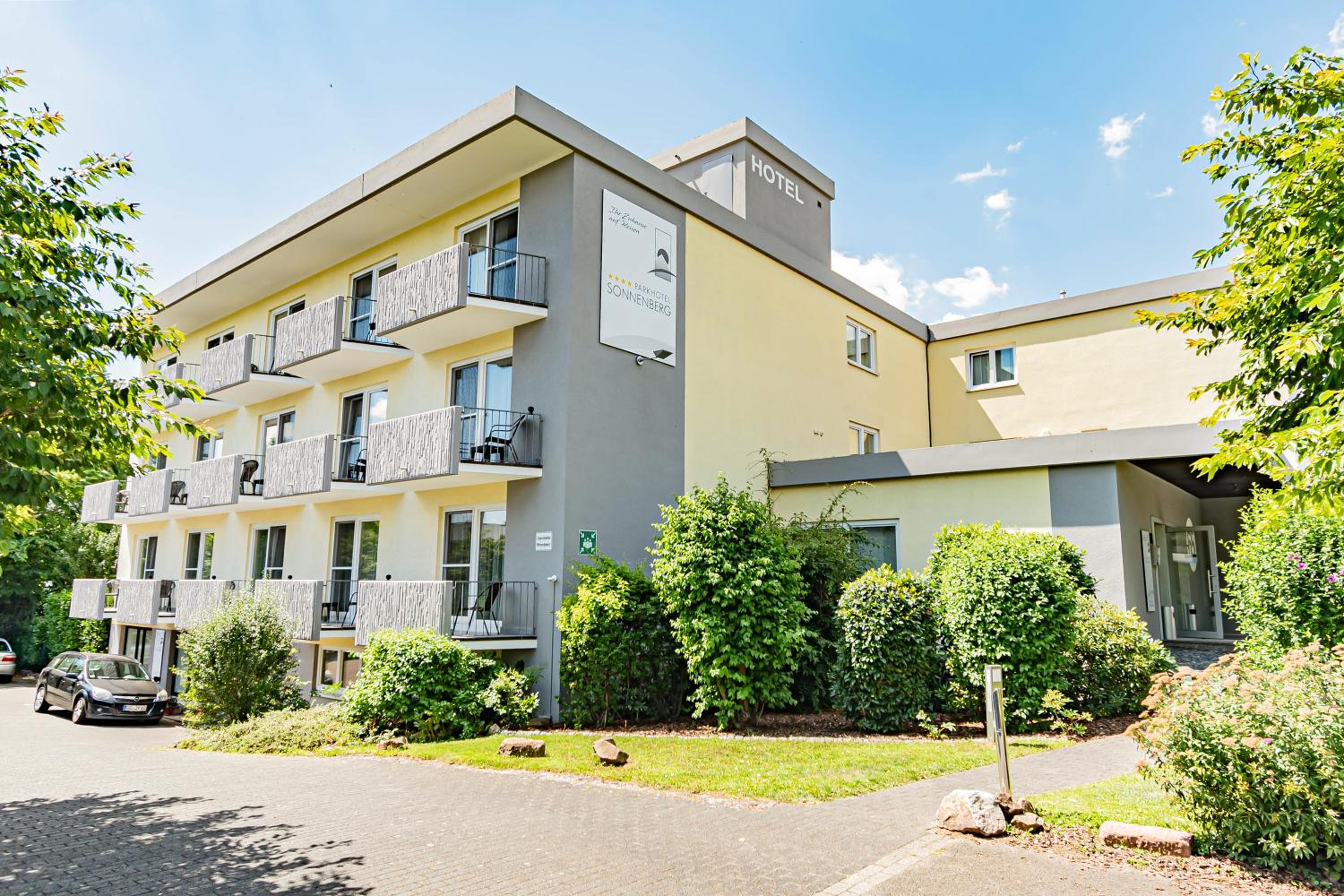 Hotel Parkhotel Sonnenberg - Image 1
