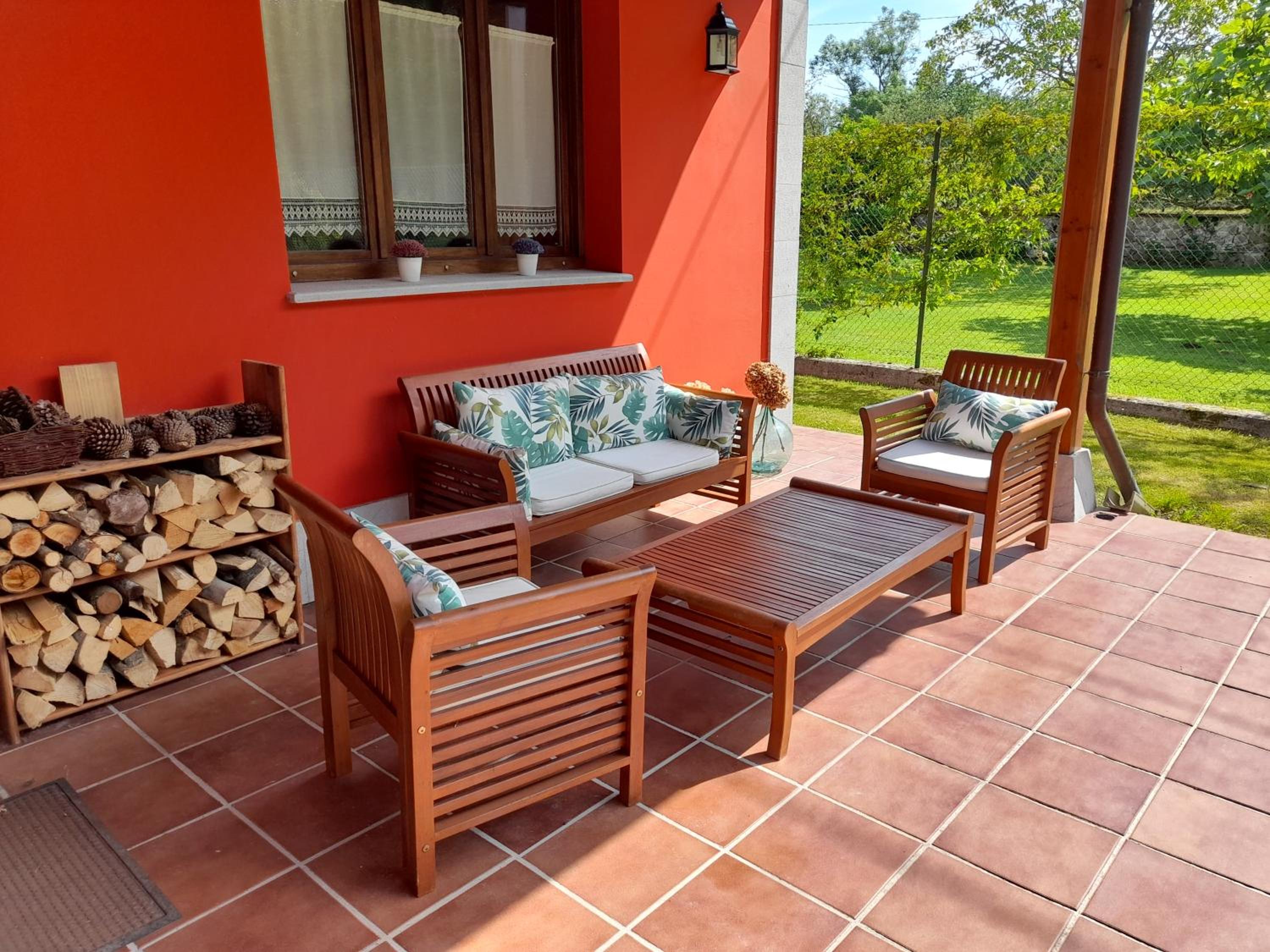 Gestiona2R - Casa Camelia con jardin, ideal familias