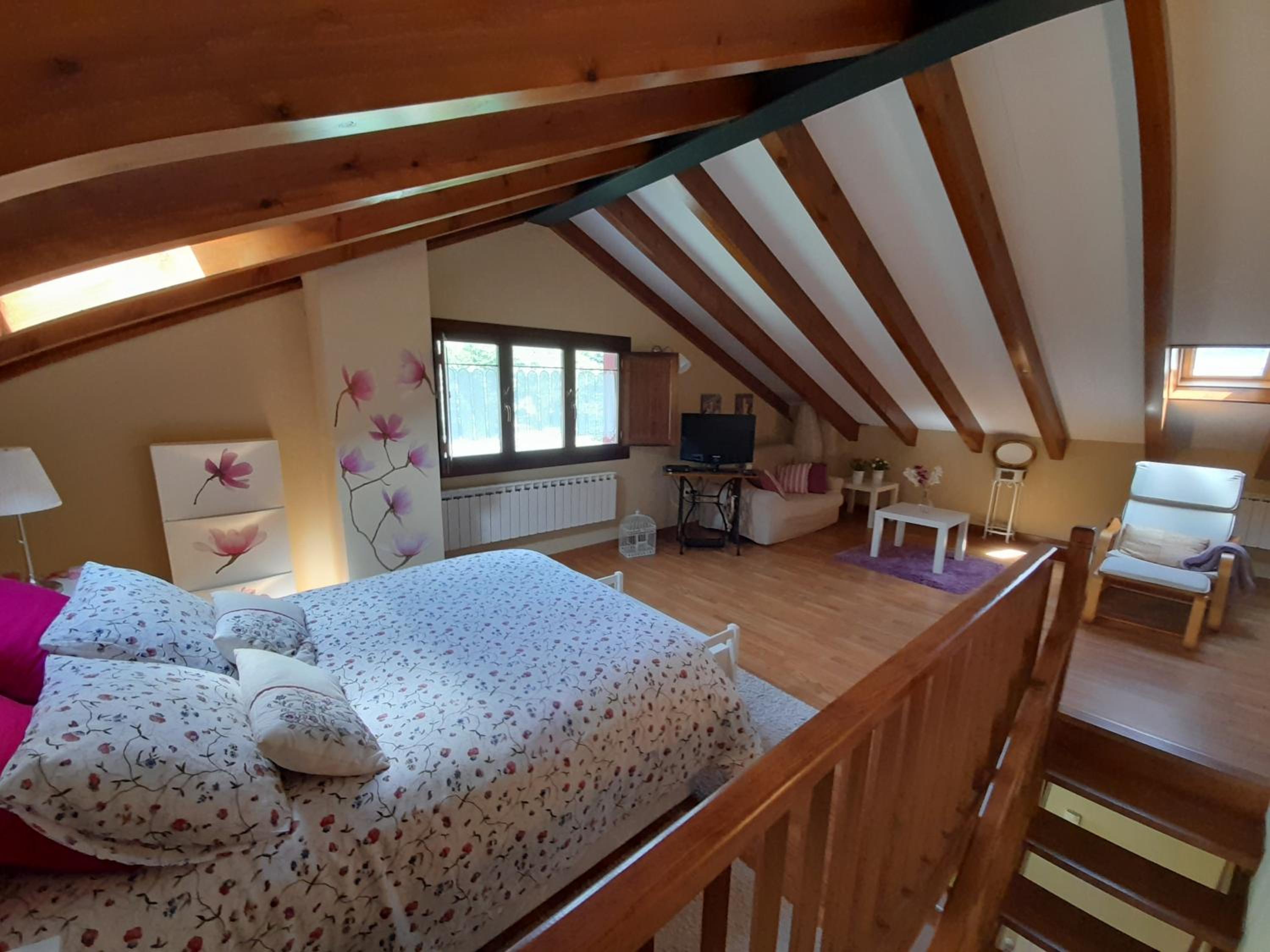 Gestiona2R - Casa Camelia con jardin, ideal familias