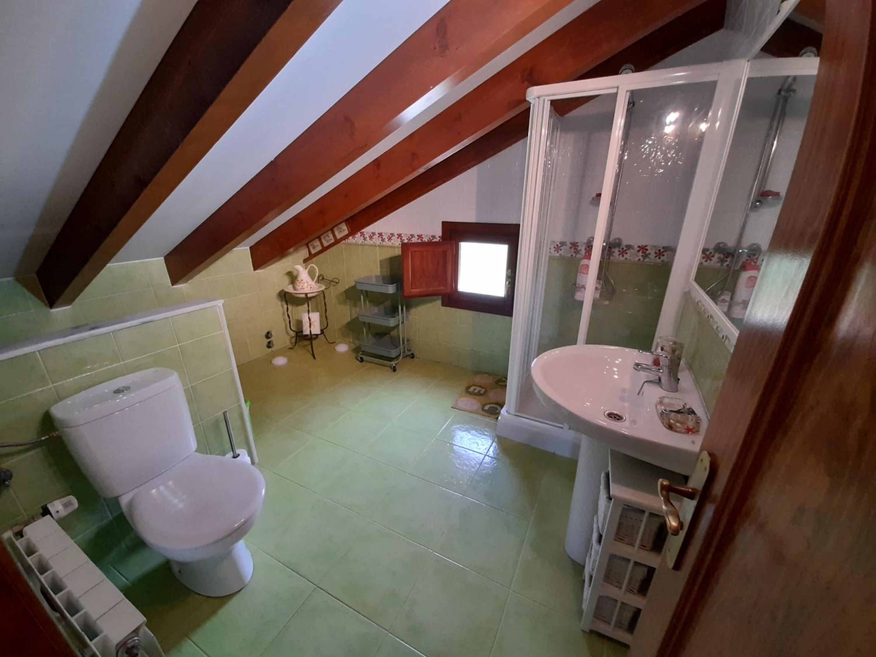 Gestiona2R - Casa Camelia con jardin, ideal familias