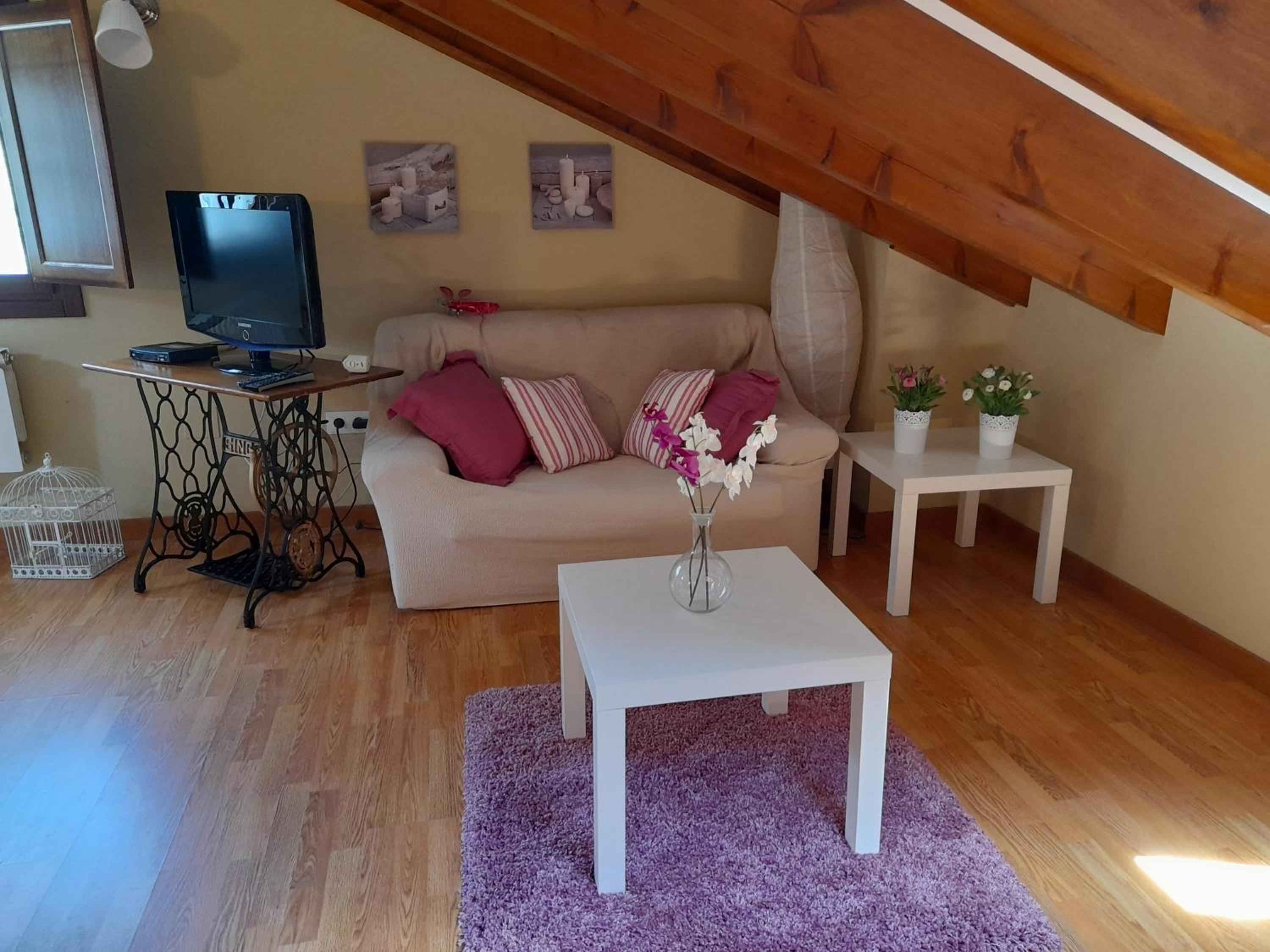 Gestiona2R - Casa Camelia con jardin, ideal familias