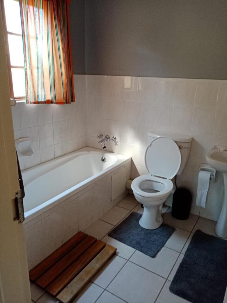Pendleberry Holiday Resort - Unit 40 view 3