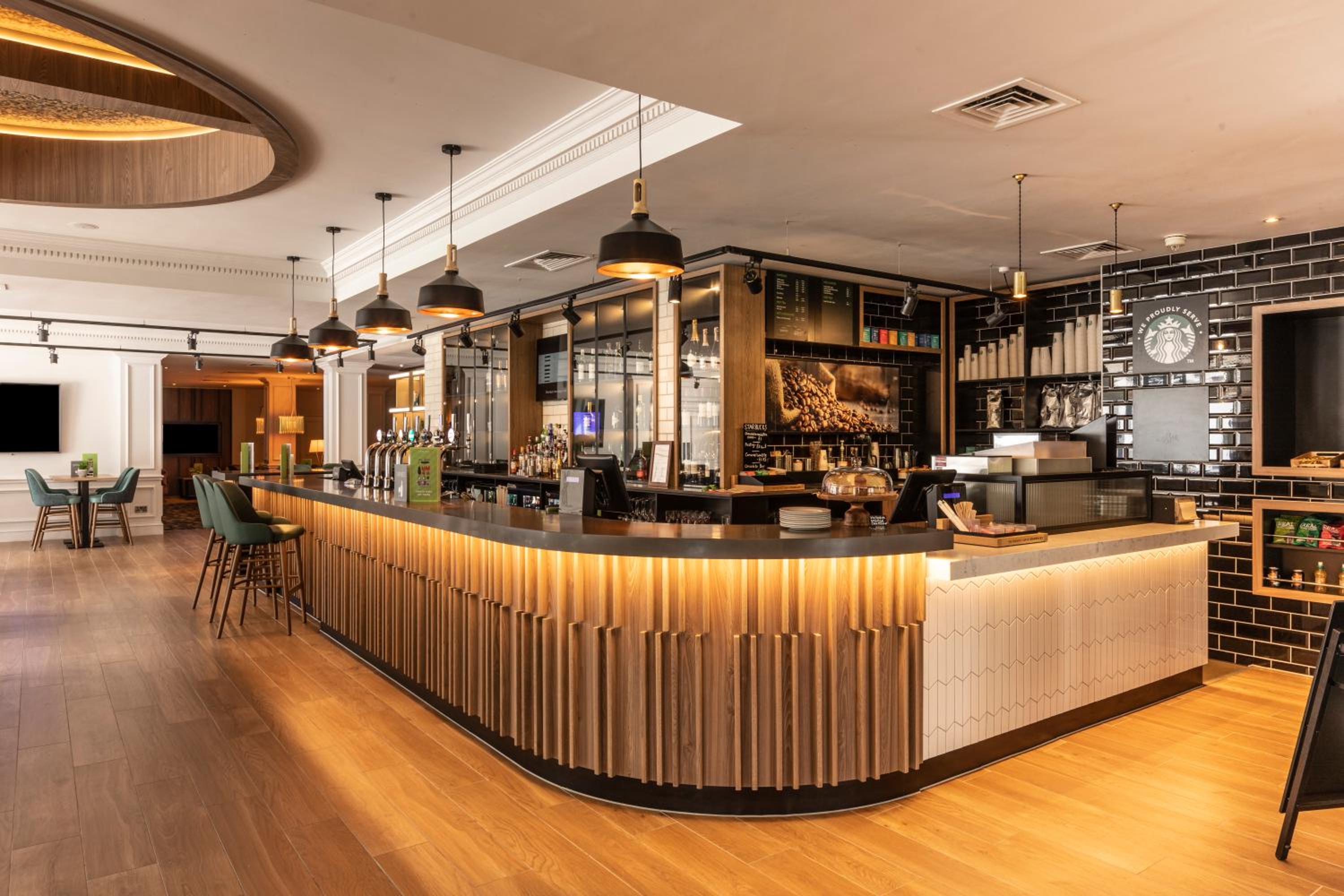 Guildford Vacations - Holiday Inn Guildford, an IHG Hotel - Property Image 7