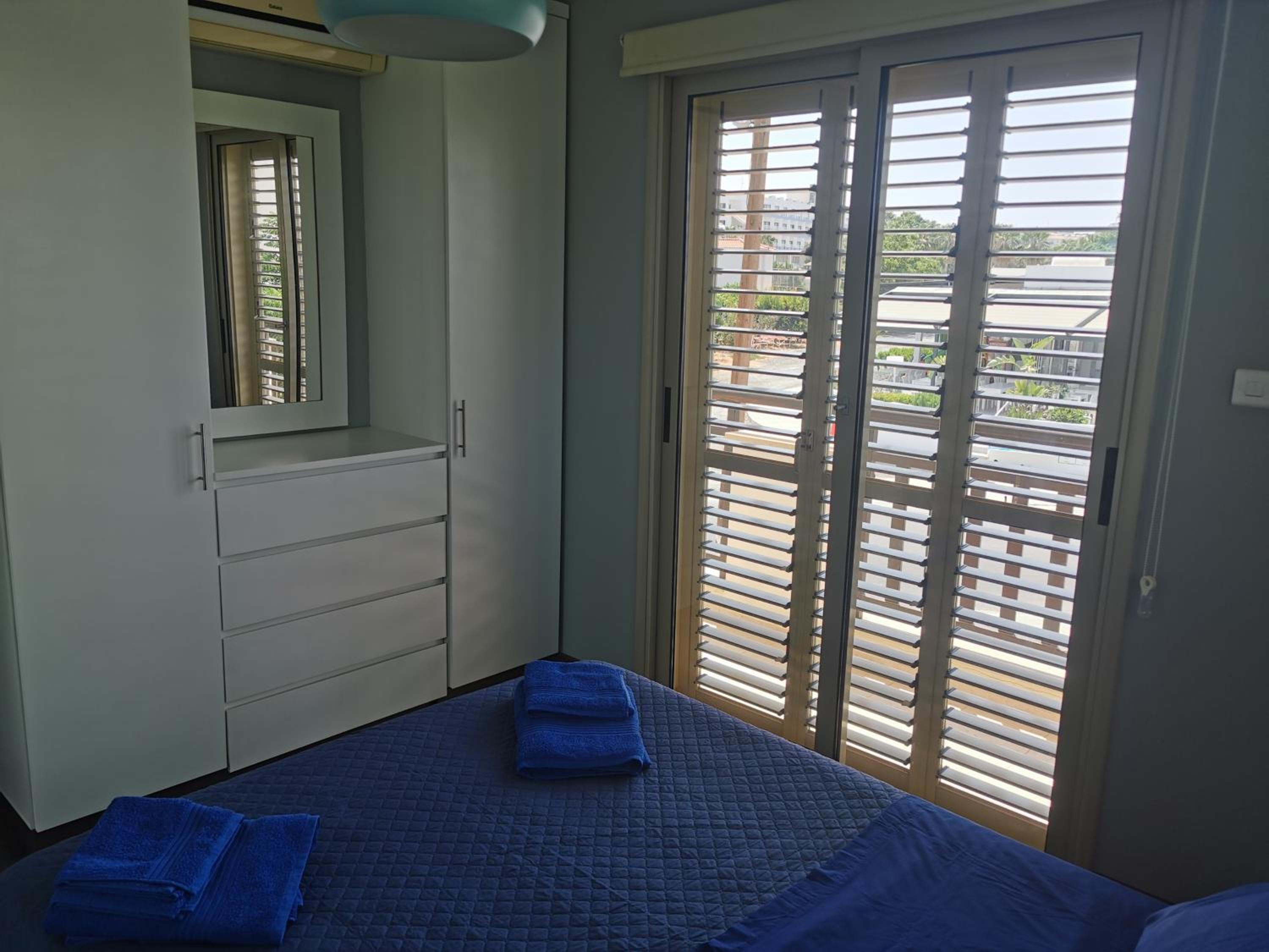 Sea view cosy apartment