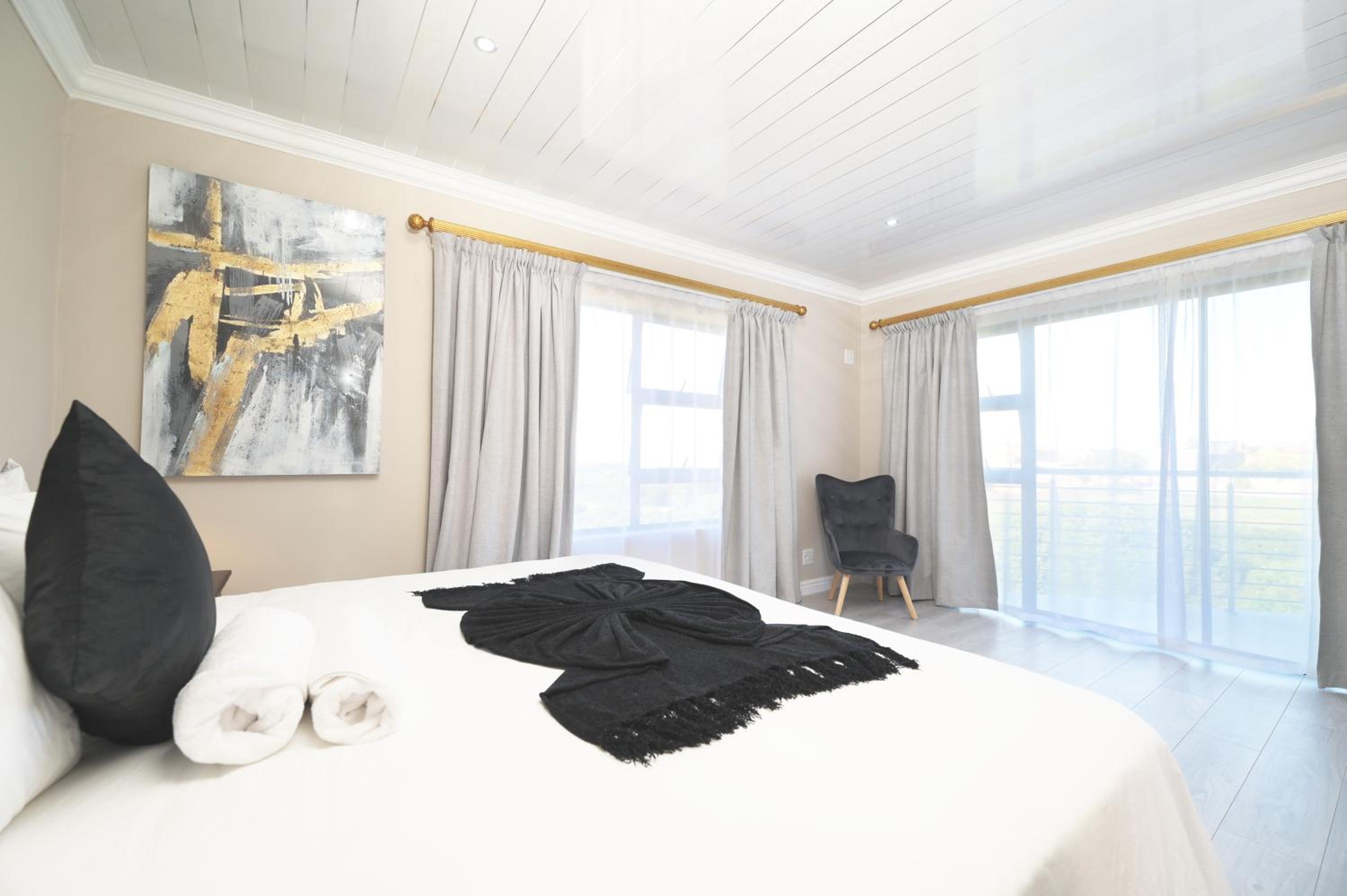 King Guest Lodge