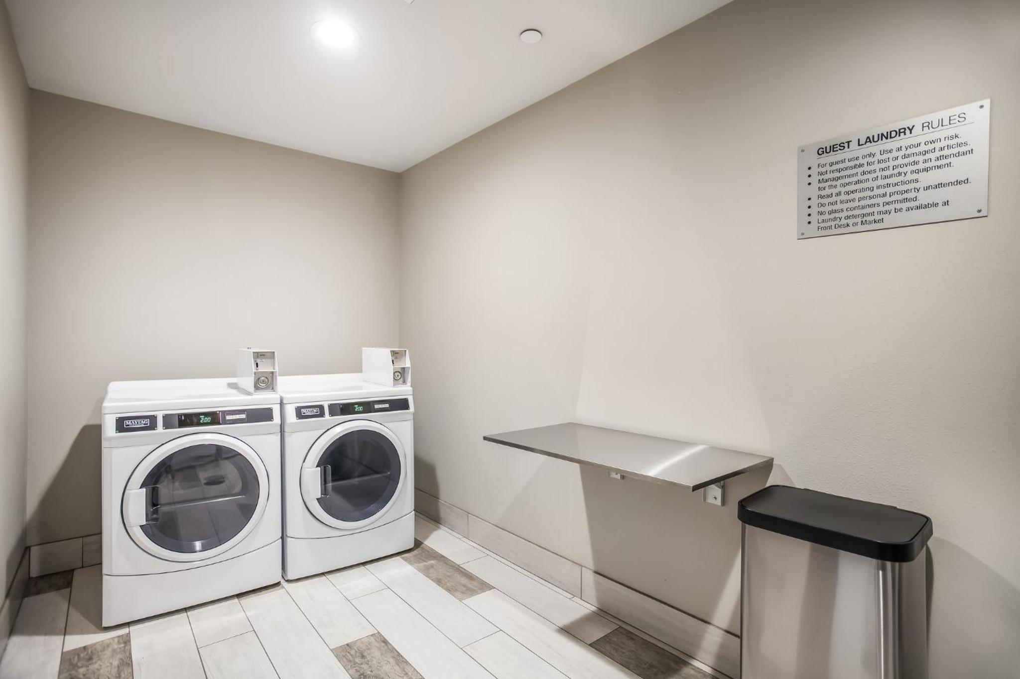 Holiday Inn Express & Suites Tulsa East - Catoosa by IHG