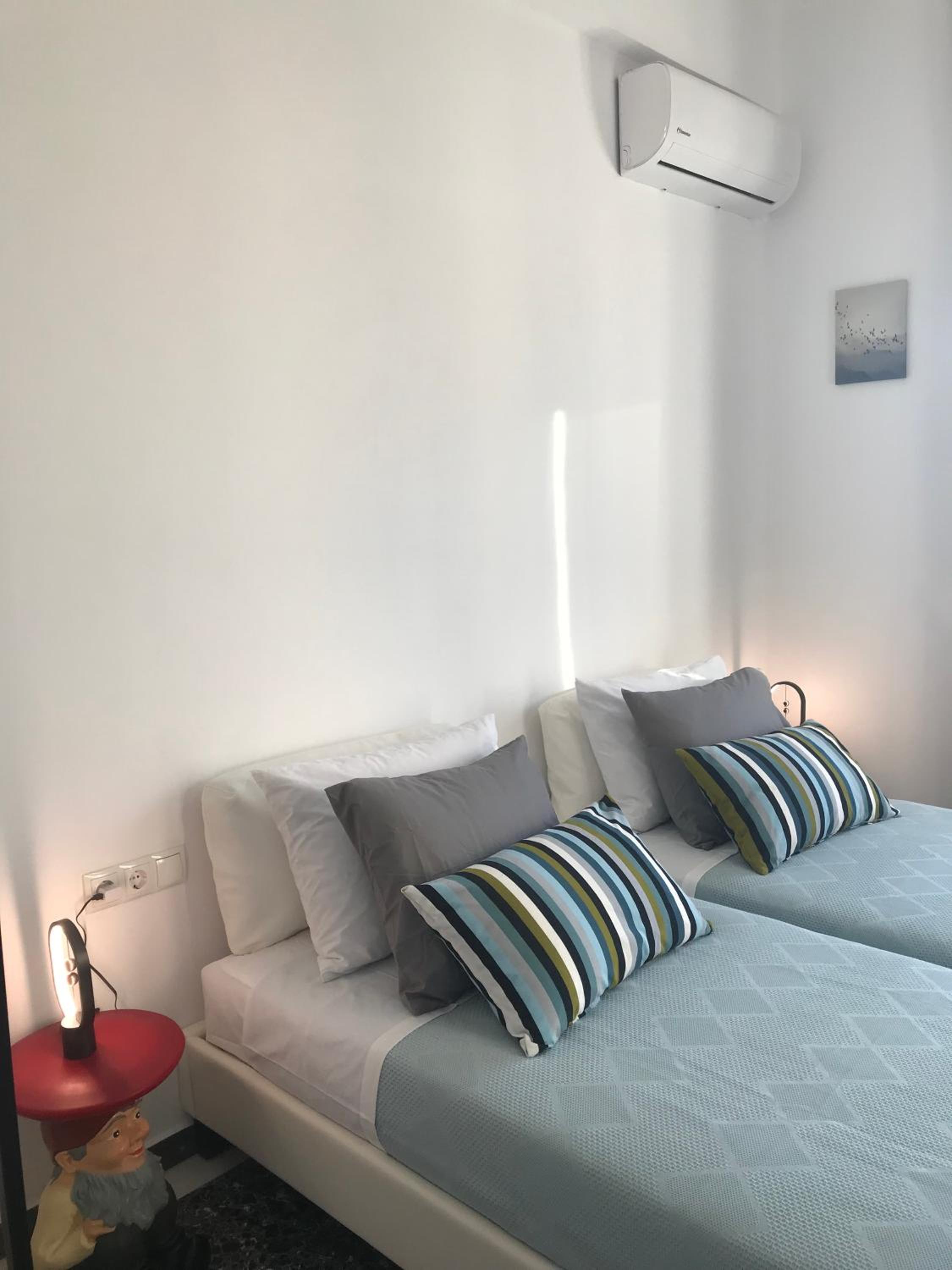 Patrikó-Bright 3-bedroom vacation home, 200m from the beach. photo 5