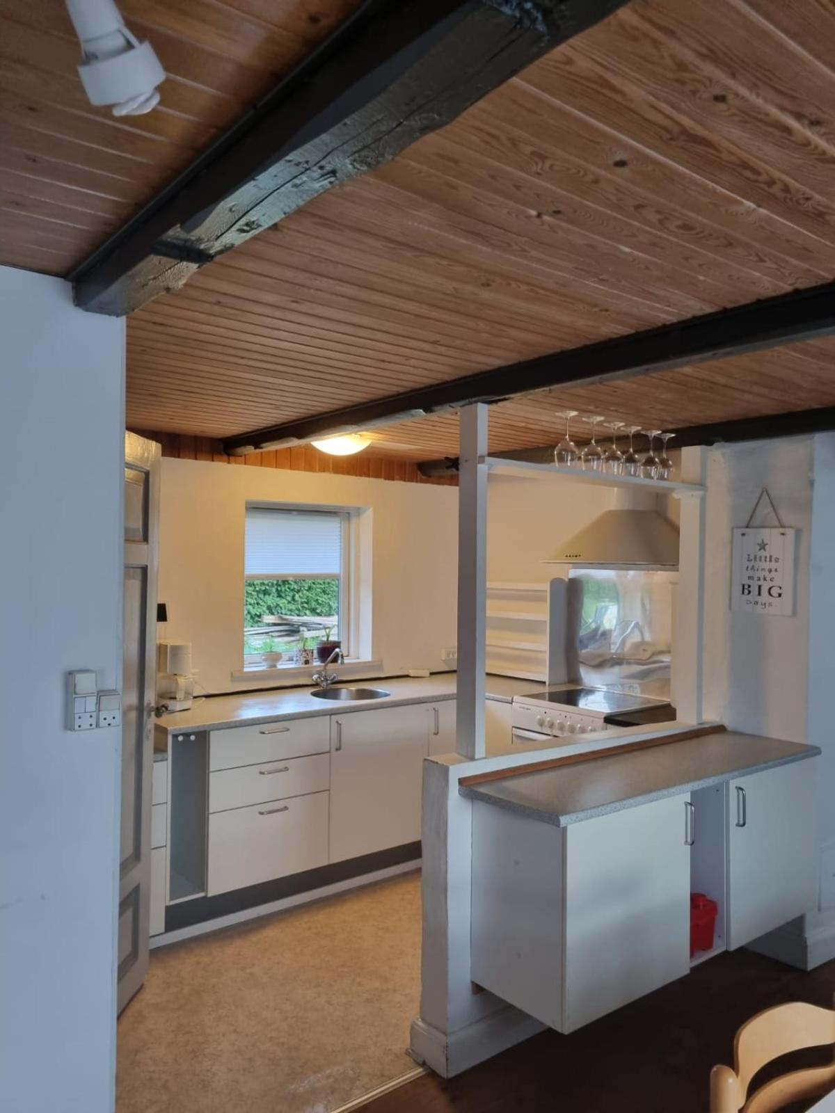 A cozy house to stay in Vandel view 3