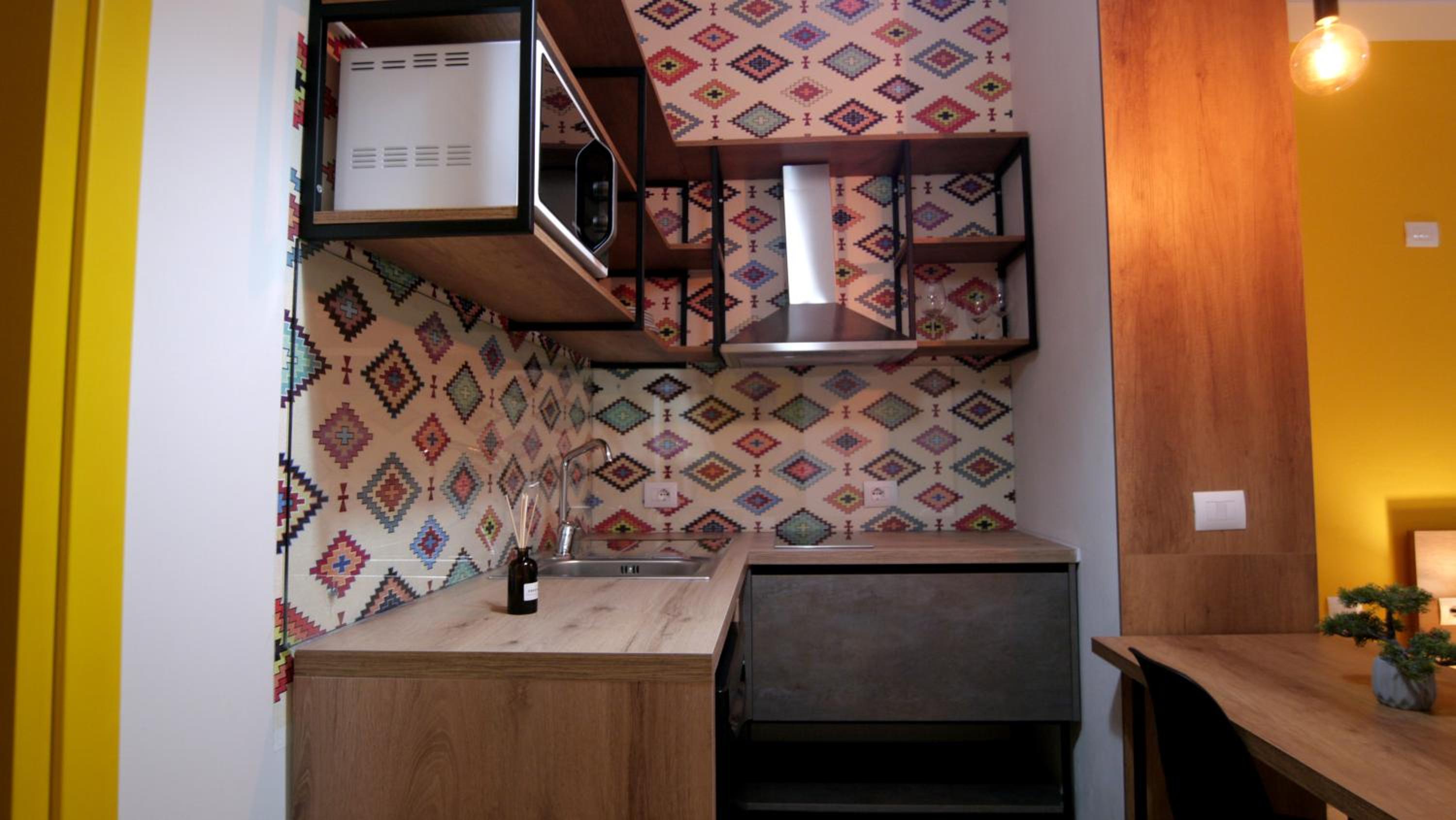 KONI's Studio Apartments