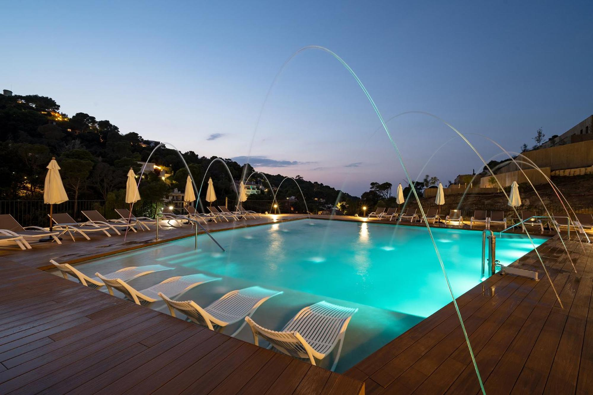 Hotel Talaia Plaza EcoResort Begur - Image 1
